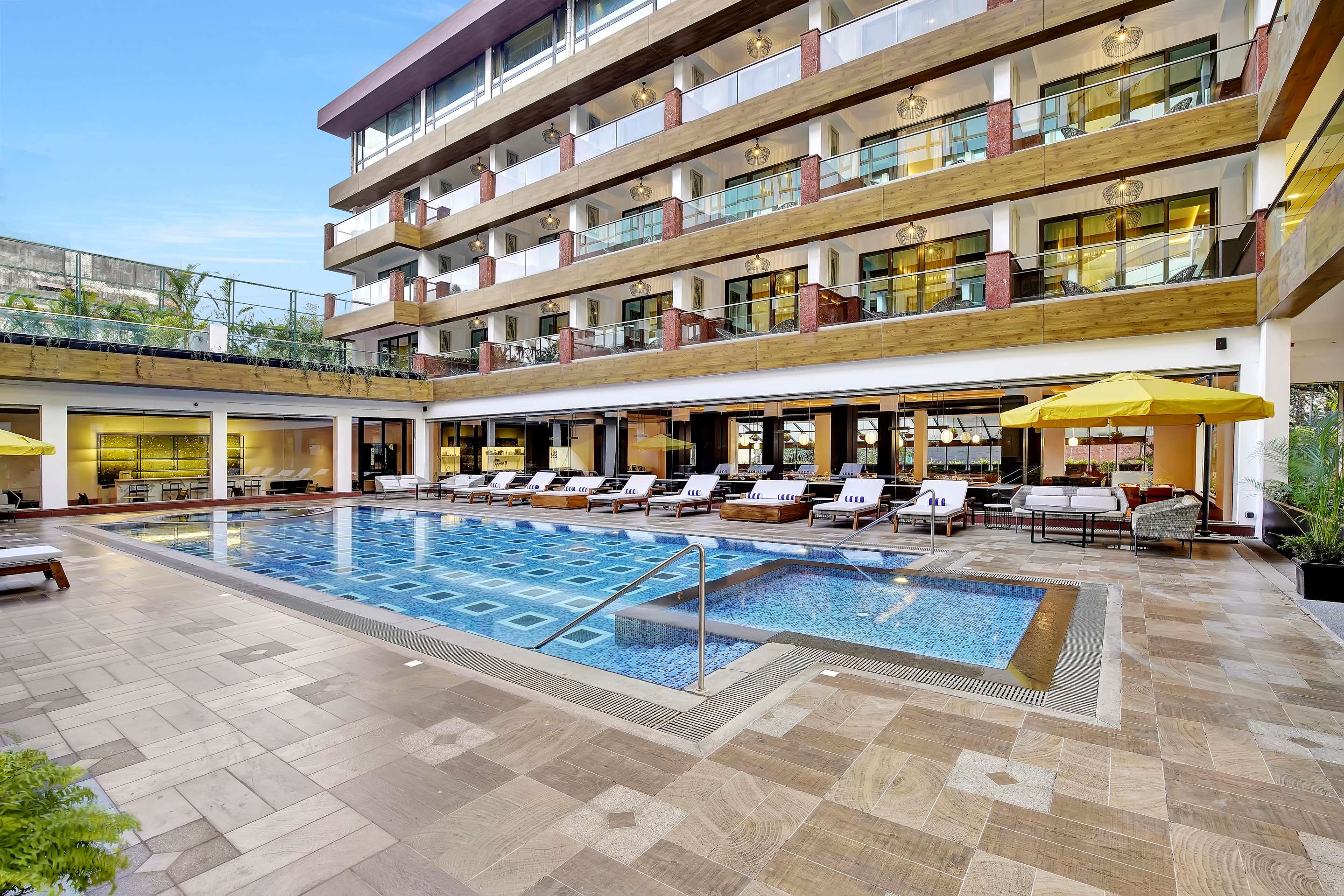 PR - APAC 2022 - Radisson Resort Goa Baga Pool