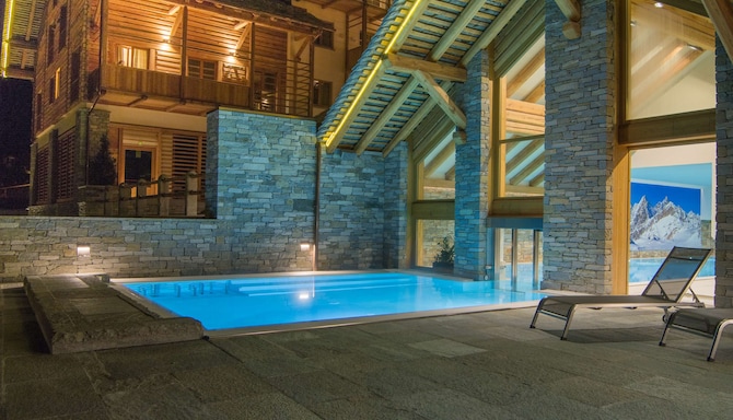 Alagna Mountain Resort & Spa, a member of Radisson Individuals Outdoor Pool