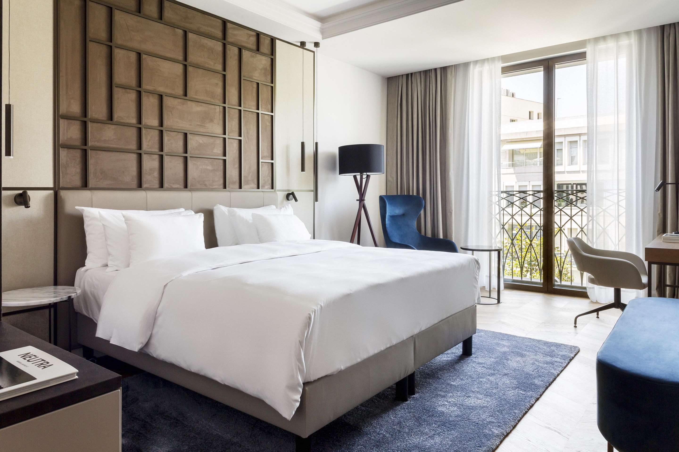 Radisson Collection Hotel Magdalena Plaza Sevilla guest room
