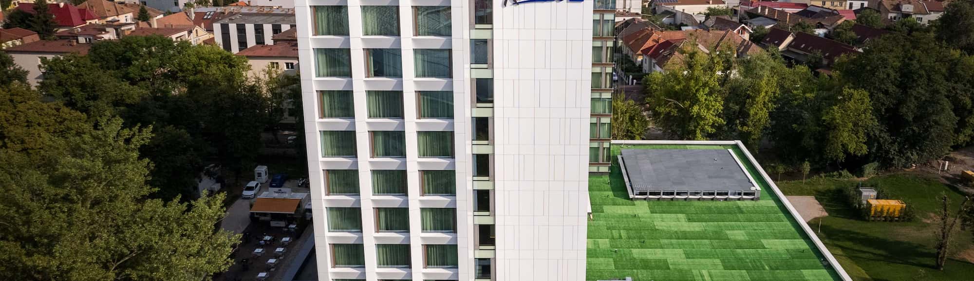 Exterior at Radisson Blu Hotel Cluj