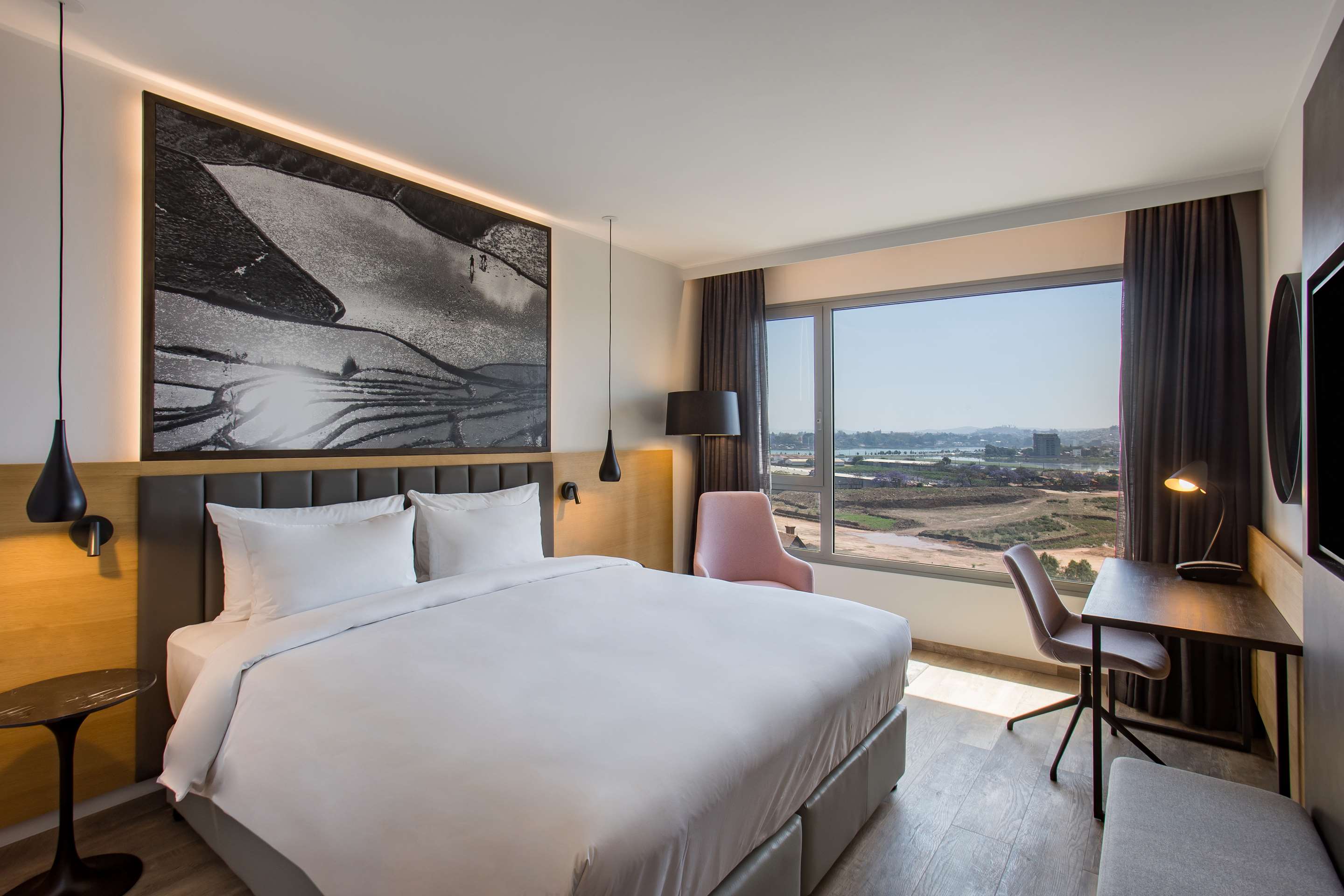 Radisson Blu Hotel Antananarivo Waterfront Superior Room with Waterfront view high floor
