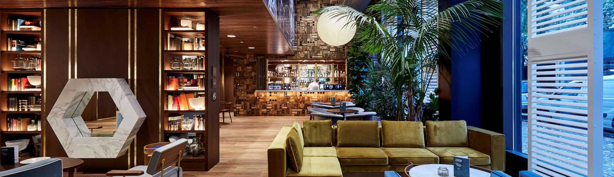 Radisson Blu Hotel, Barcelona Sagrada Familia Lobby