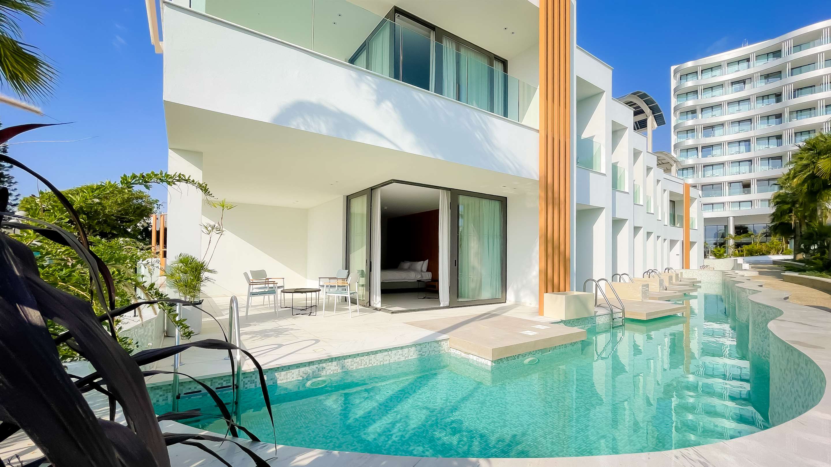Radisson Beach Resort Larnaca - Swim Up Room