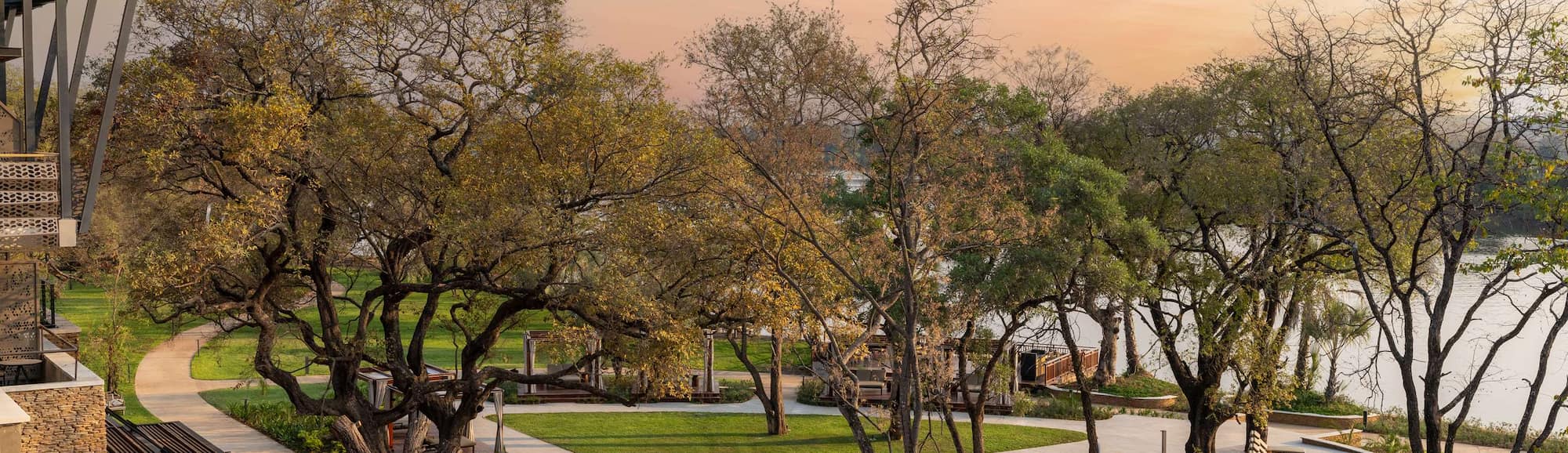 Radisson Blu Mosi oa Tunya Livingstone Resort Garden