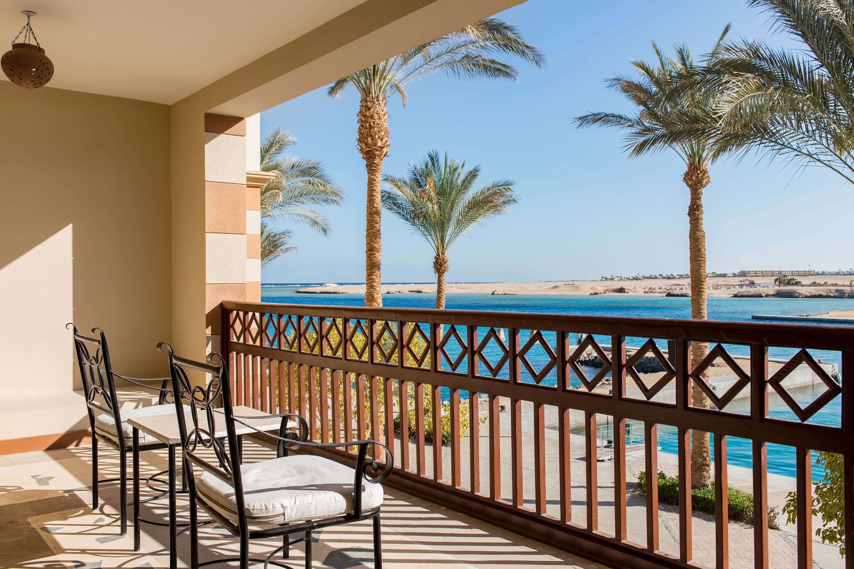 Marina Resort Port Ghalib a member of Radisson Individuals Premium Suite Balcony