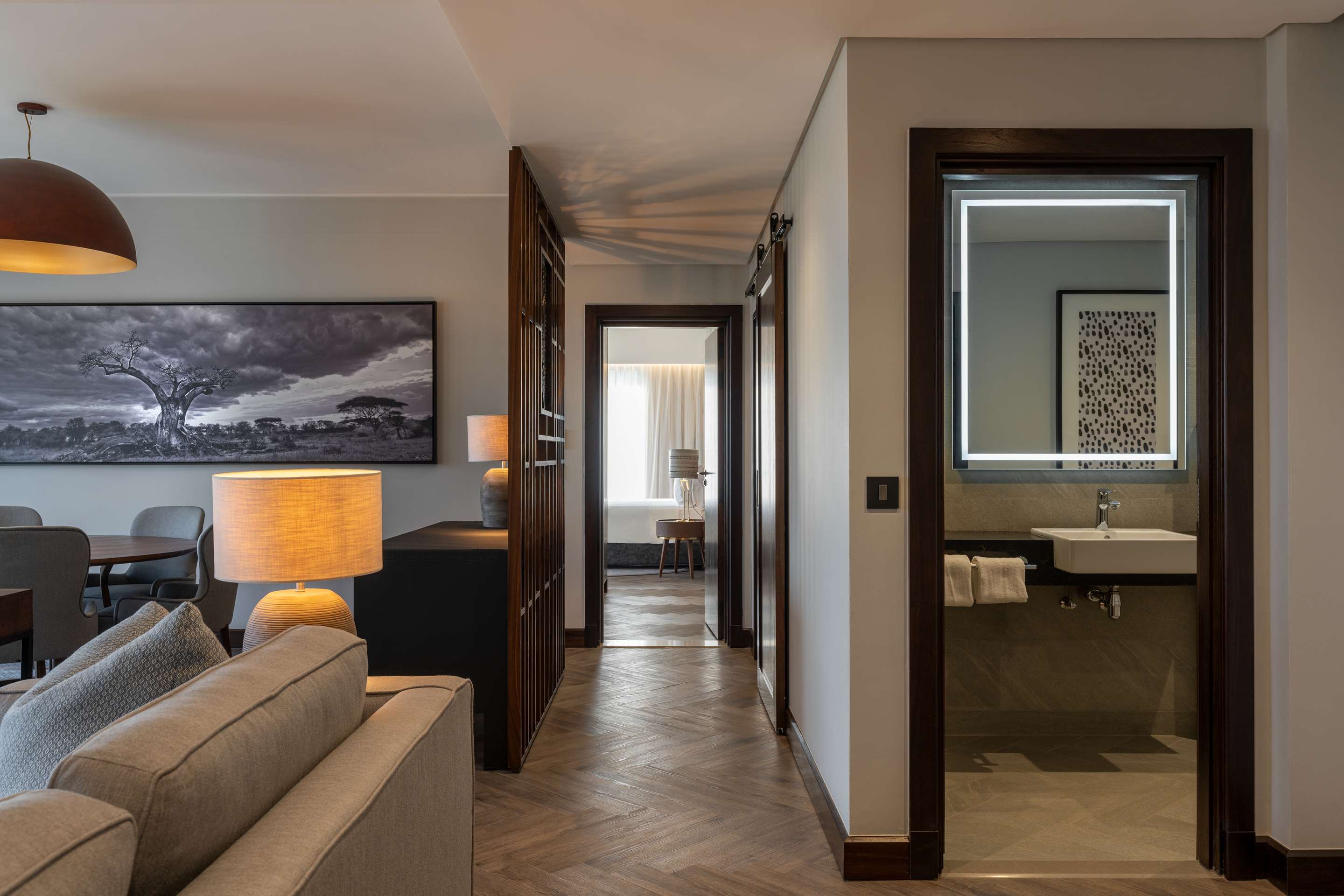 Radisson Blu Mosi oa Tunya Livingston Presidential Villa with terrace