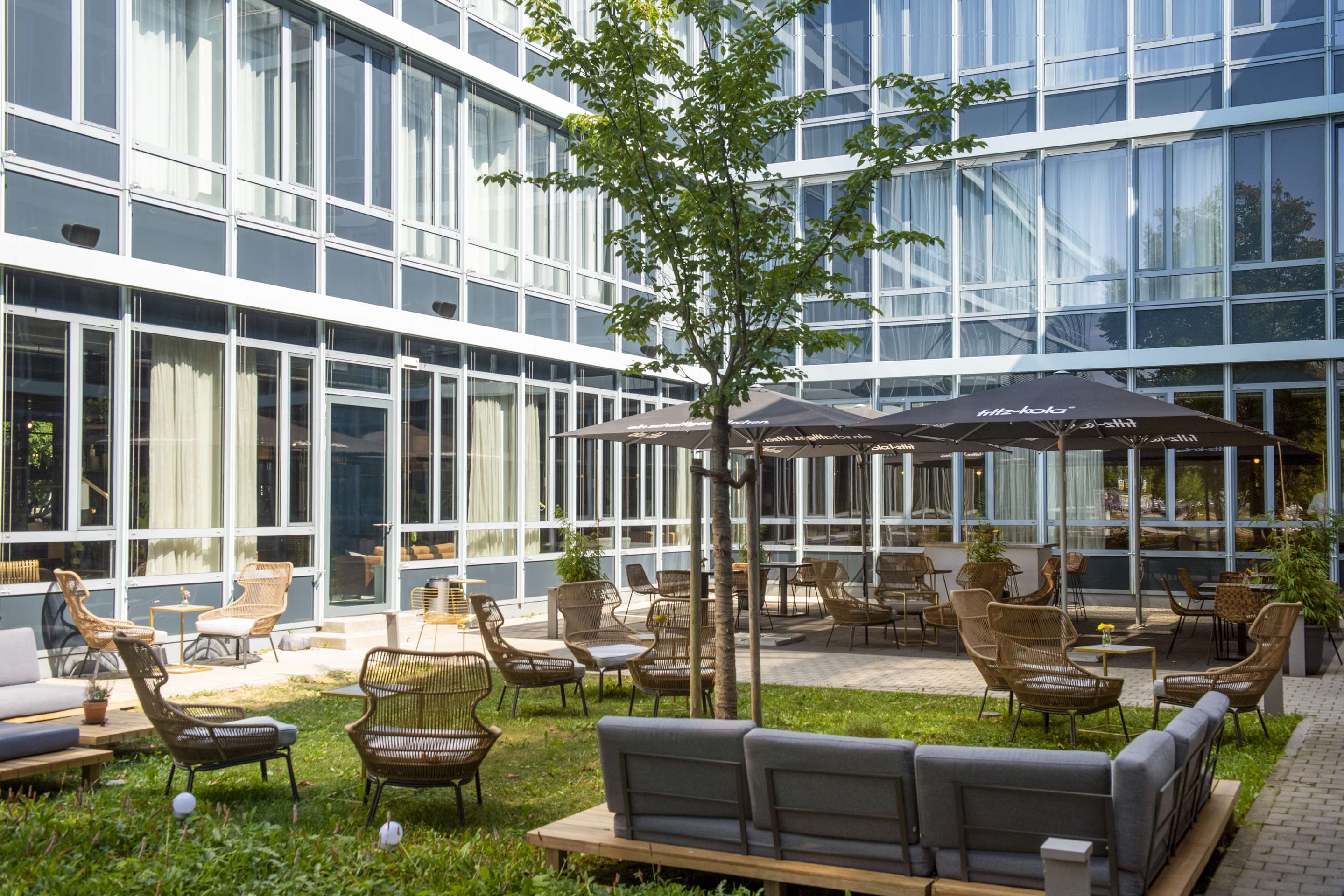 Flightgate Munich Airport Hotel Terrace