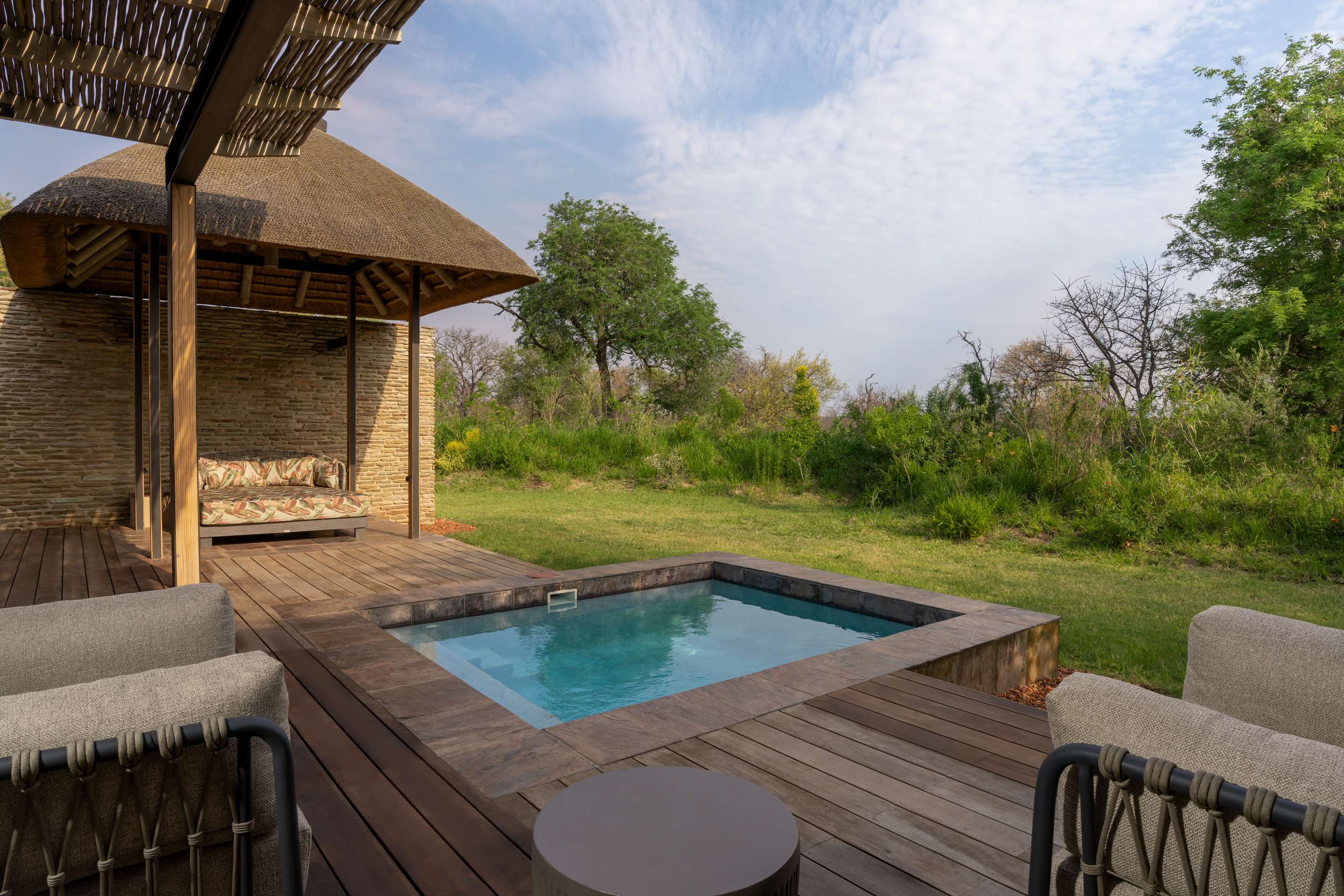 PR - EMEA 2023 - Radisson Safari Hotel Hoedspruit Premium Ste