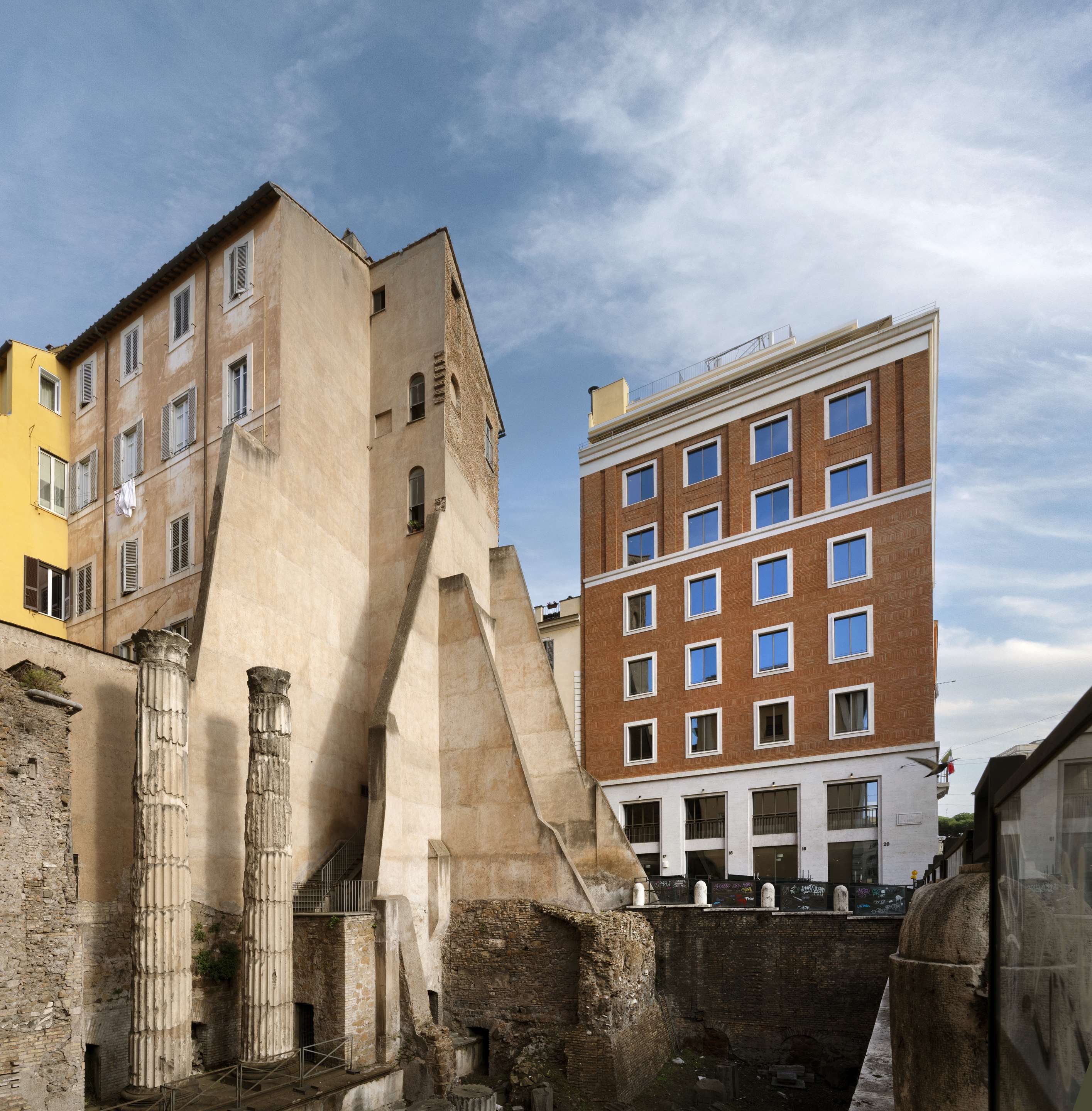 PR - EMEA 2024 - Radisson Collection Hotel Roma Antica Hotel facade
