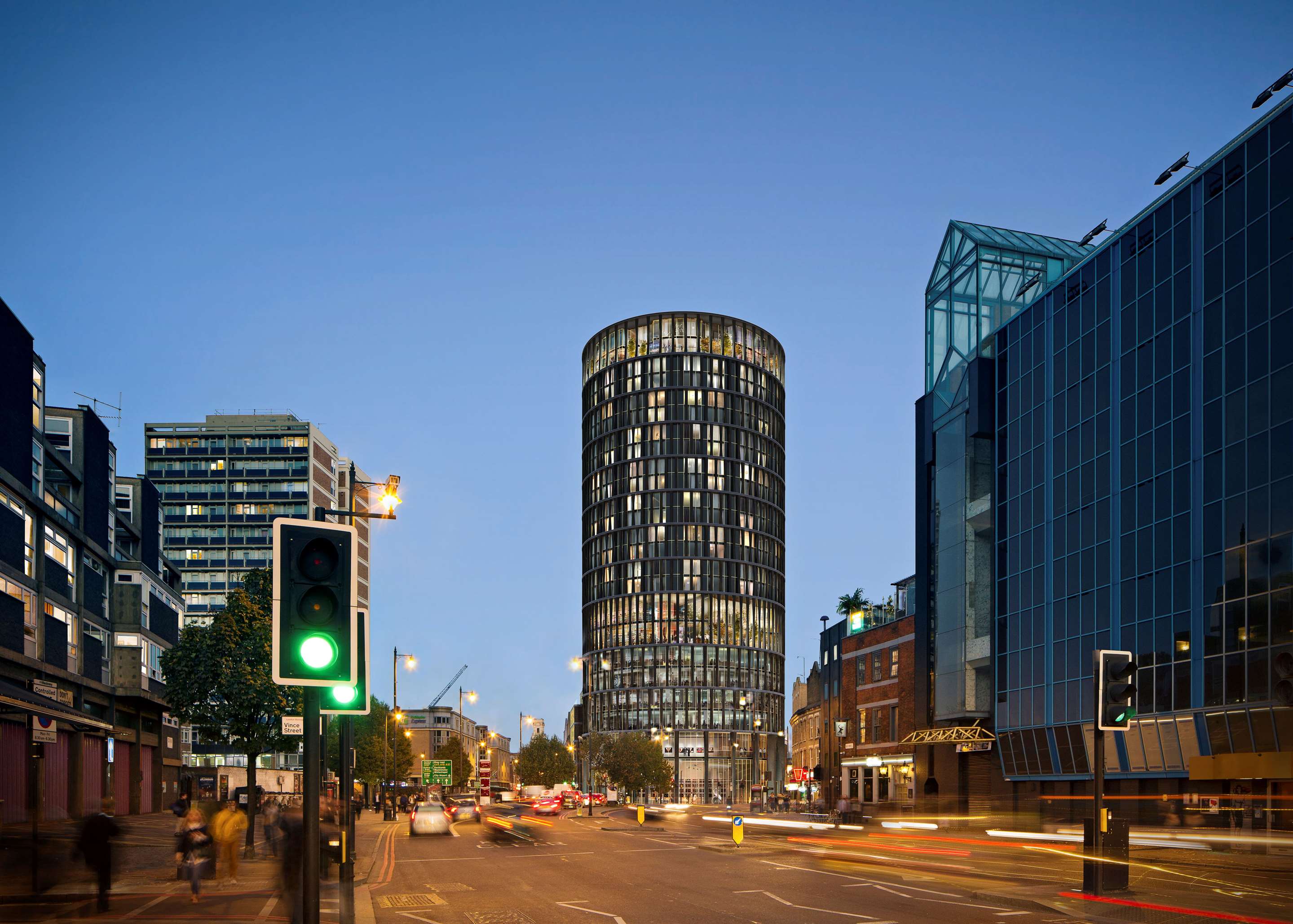 PR - EMEA 2024 - art otel Hoxton London exterior
