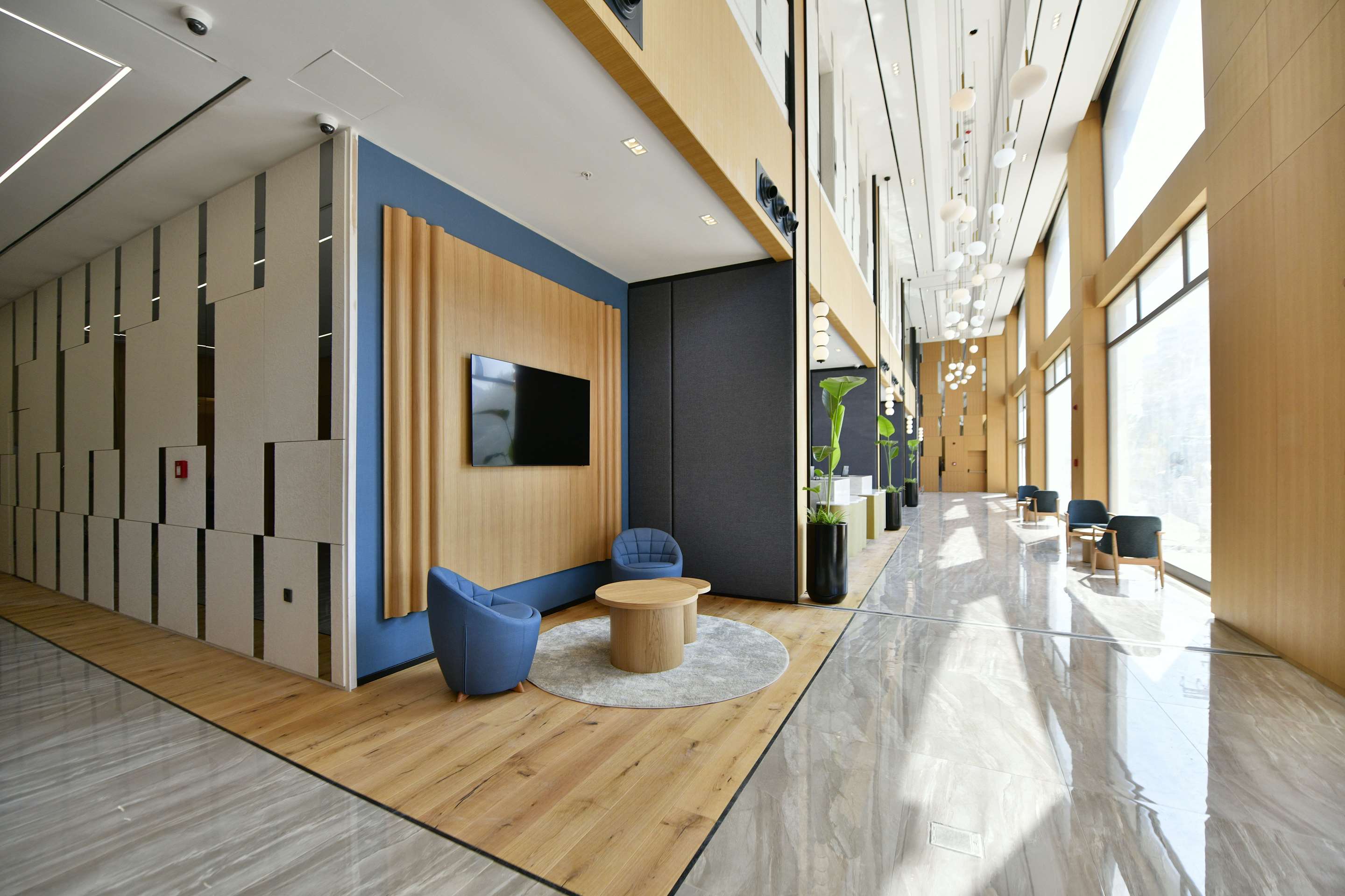 PR - EMEA 2024 - Radisson Hotel Mersin Lobby
