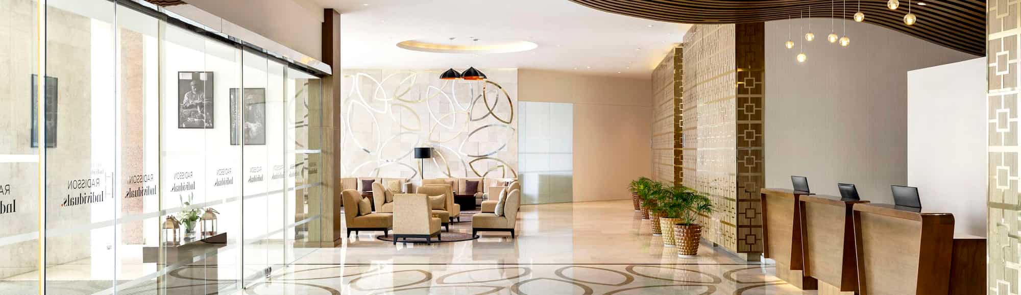 PR - EMEA 2024 - Levatio Suites Muscat a member of Radisson Individuals Lobby