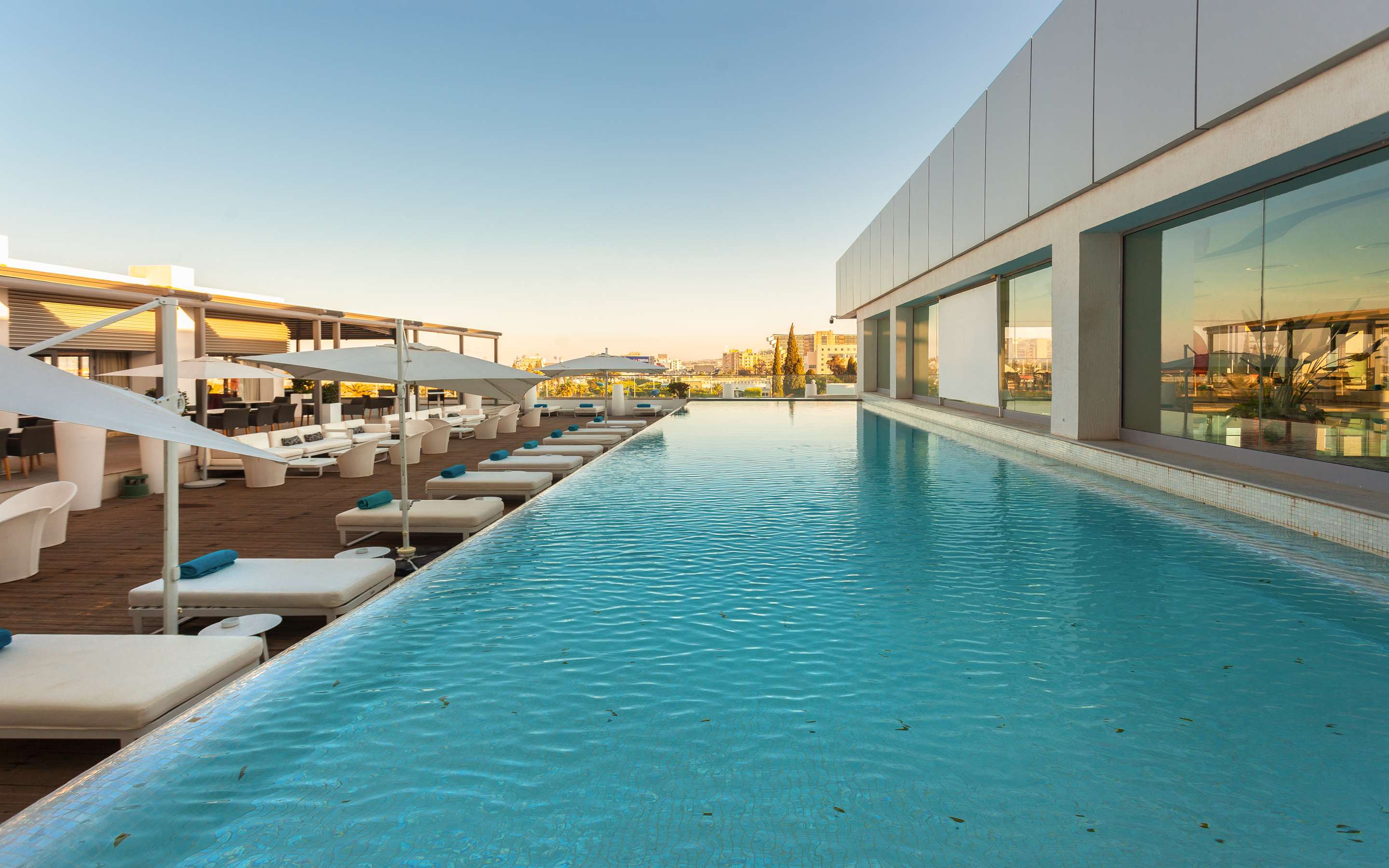 PR - EMEA 2024 - Radisson Blu Hotel amp Convention Center Tunis Pool