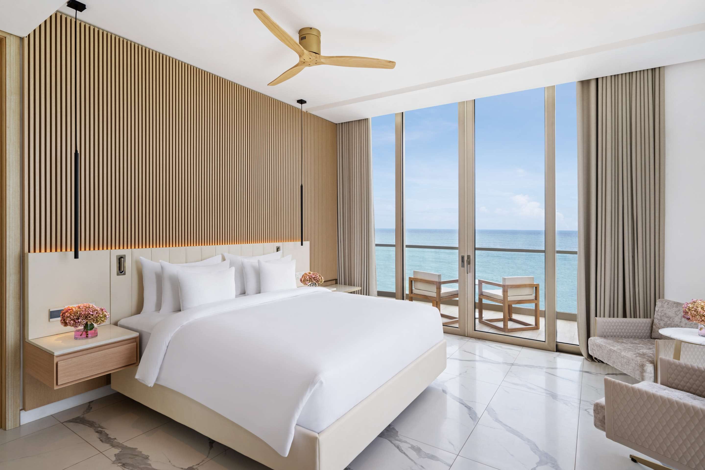 PR - EMEA 2024 - Penthouse Suite Panoramic Ocean View