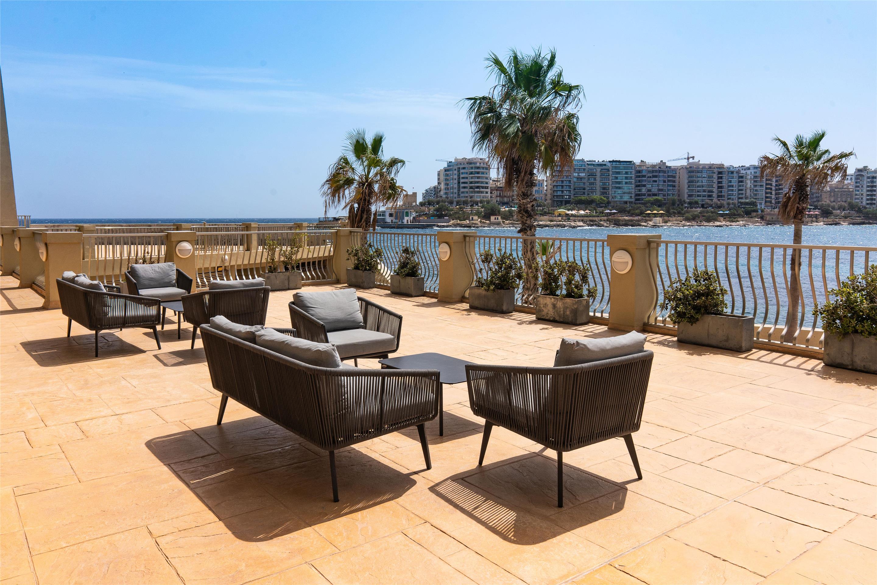 PR - EMEA 2025 - Cavalieri Art Hotel a member of Radisson Individuals view