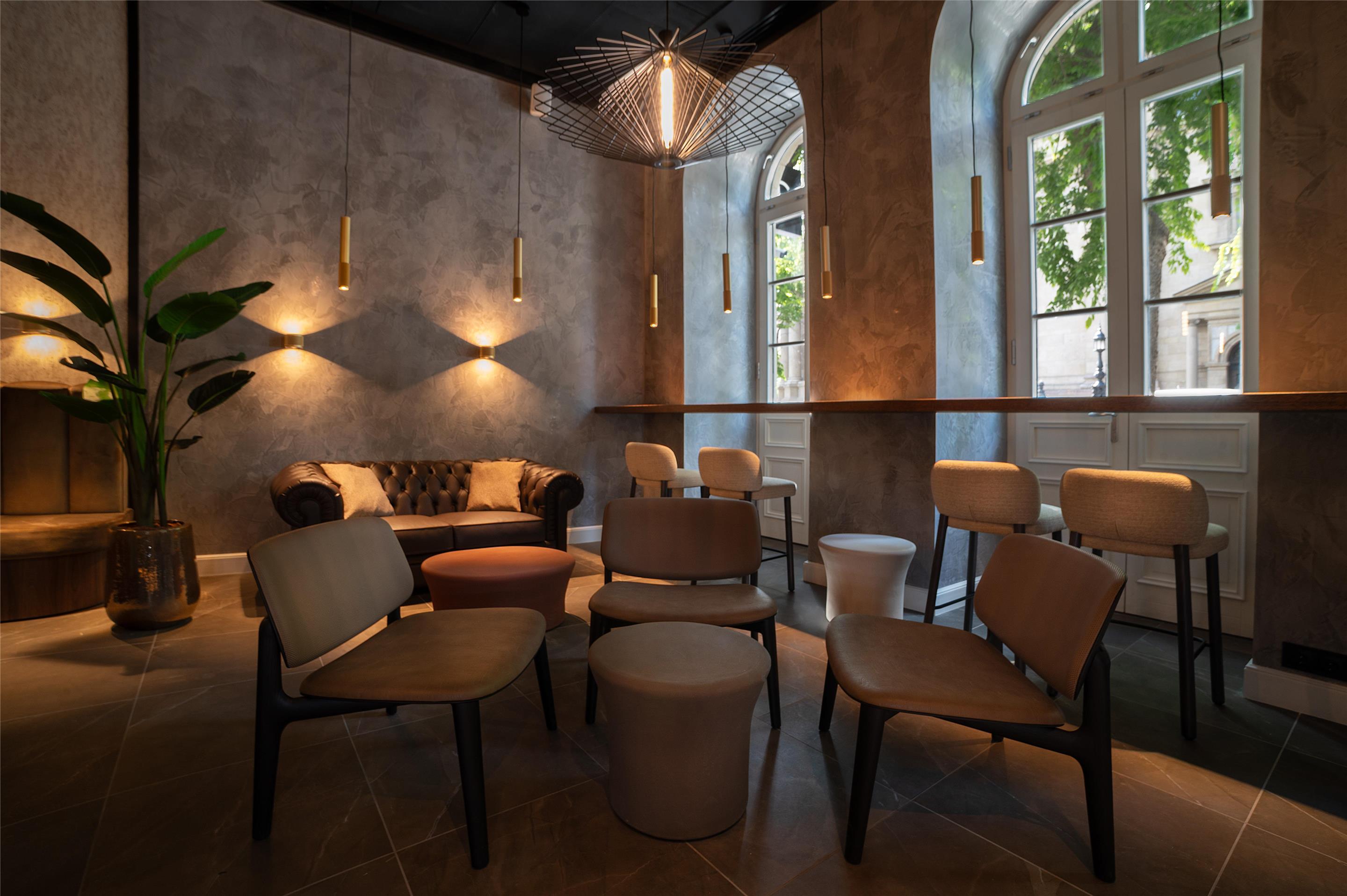 PR - EMEA 2025 - Radisson Collection Hotel, Basilica Budapest Caf Collection amp Lounge