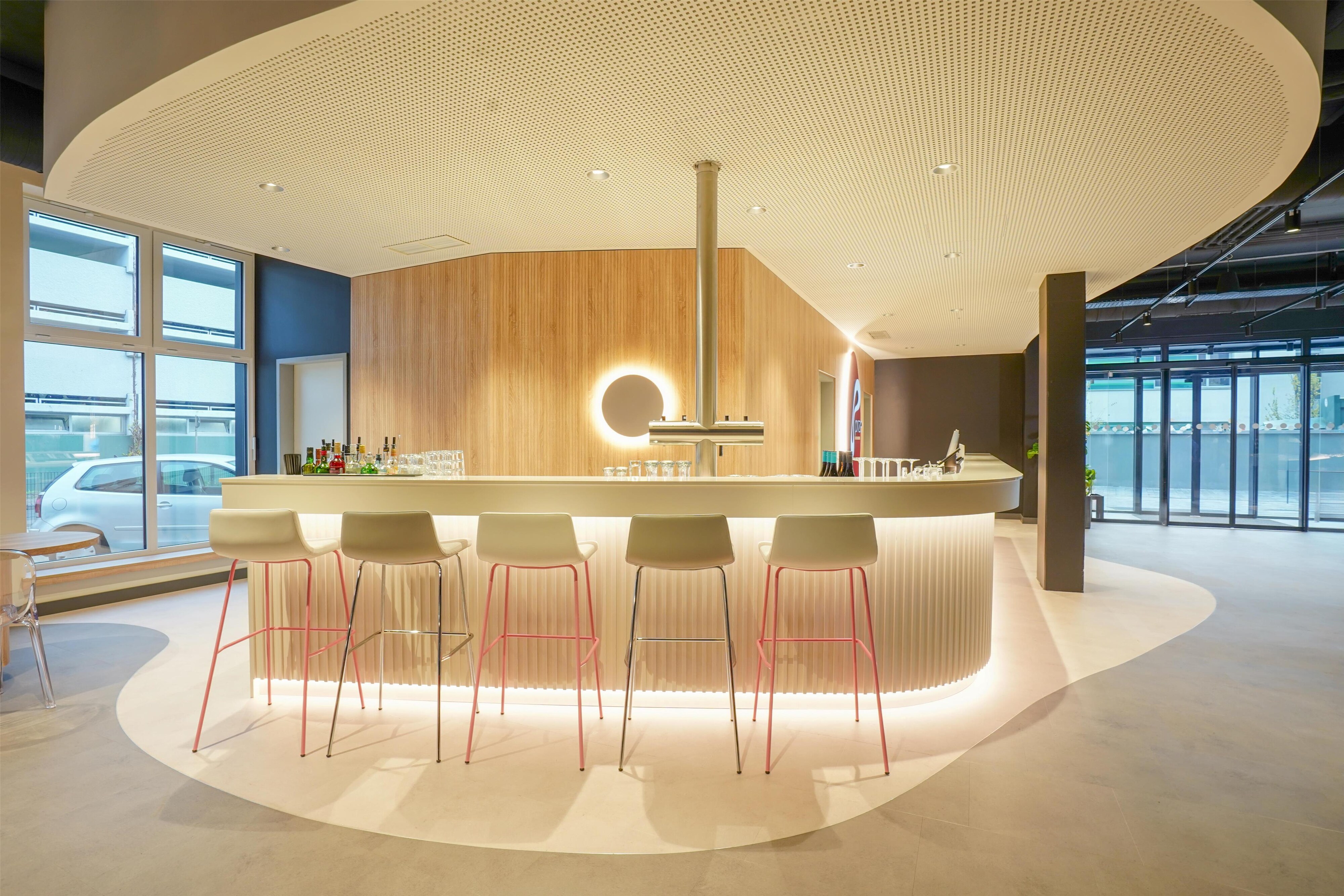 PR - EMEA 2025 - Prize by Radisson Osnabr ck bar
