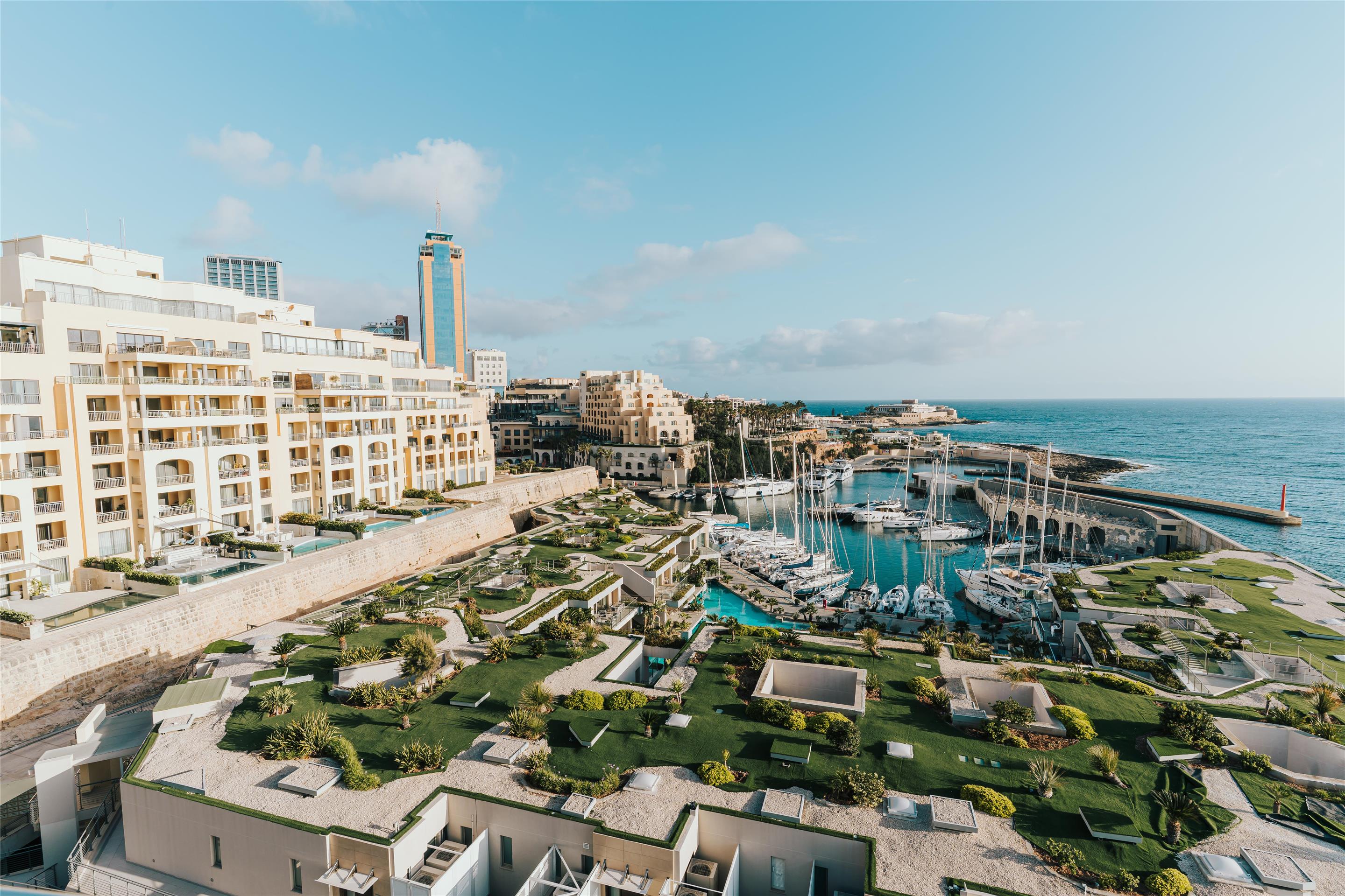 PR - EMEA 2025 - Cavalieri Art Hotel a member of Radisson Individuals Aerial