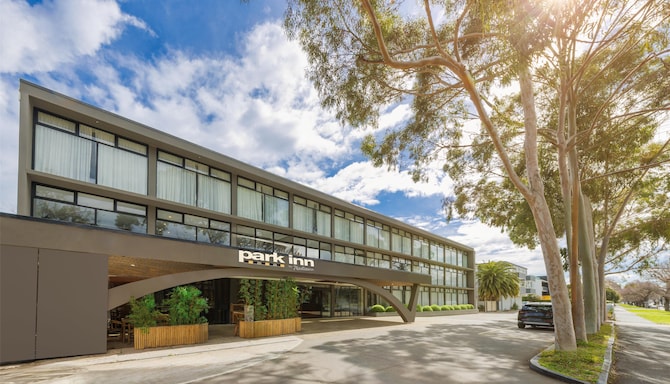 Radisson Hotel Group debuts Park Inn by Radisson in Australia with the opening of Park Inn by Radisson Melbourne Carlton