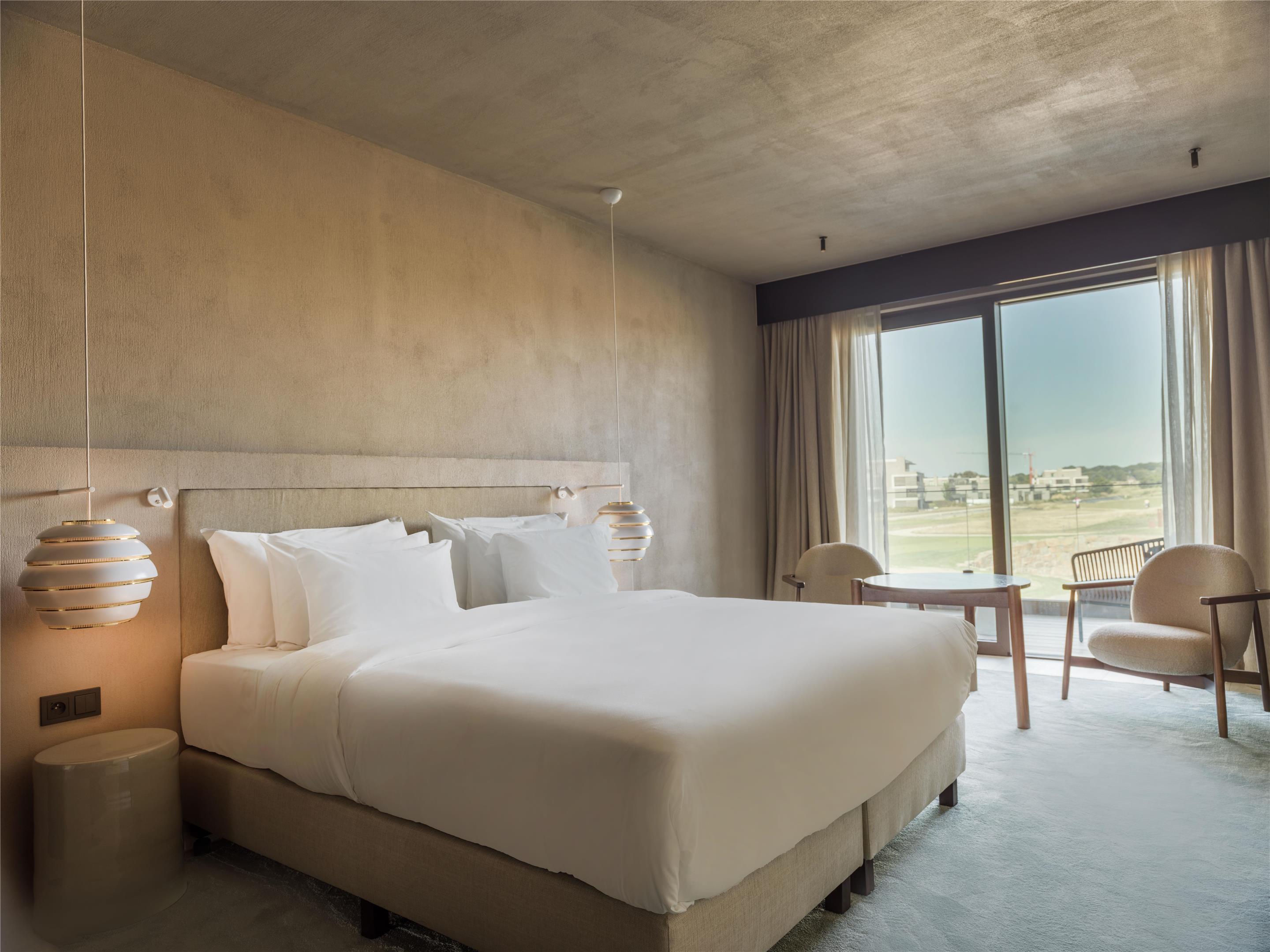 PR - EMEA 2025 - Radisson Collection The National Hotel Brussels Guest room