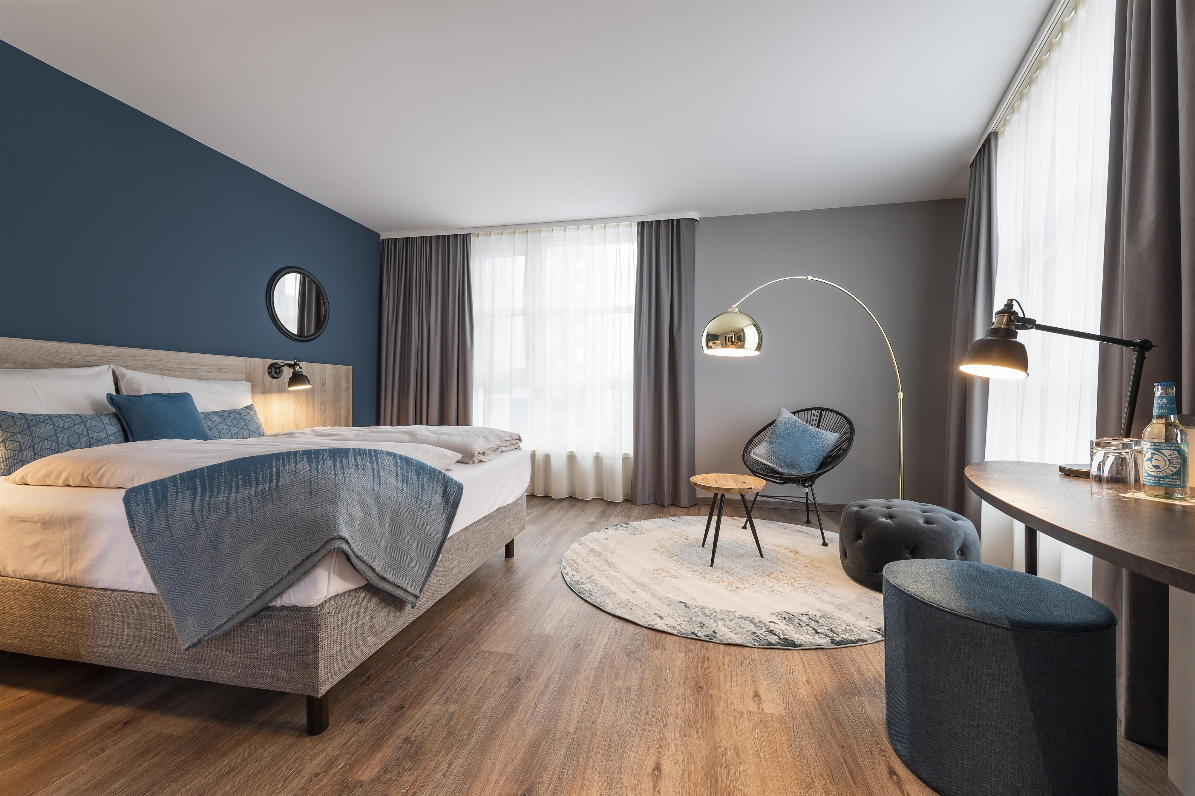 PR - EMEA 2025 - HARBR Hotel Heilbronn a member of Radisson Ind Superior Room