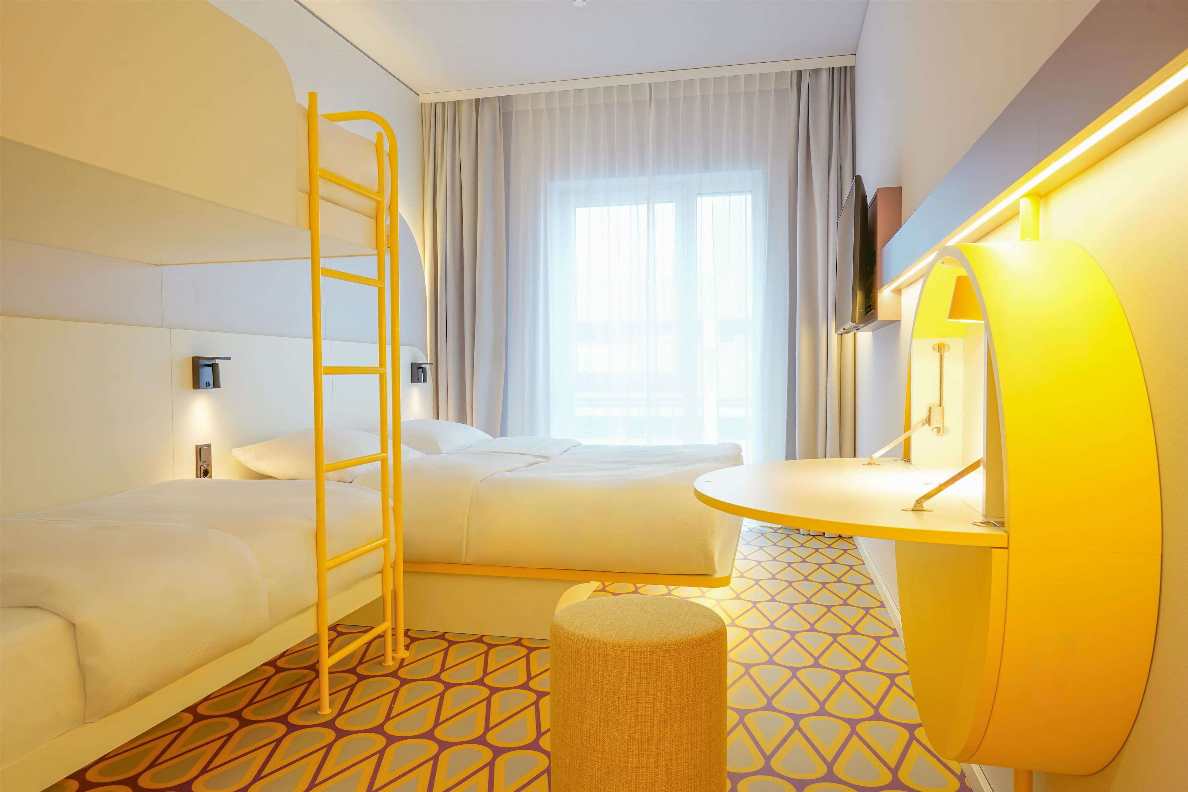 PR - EMEA 2025 - Prize by Radisson Osnabr ck Family room
