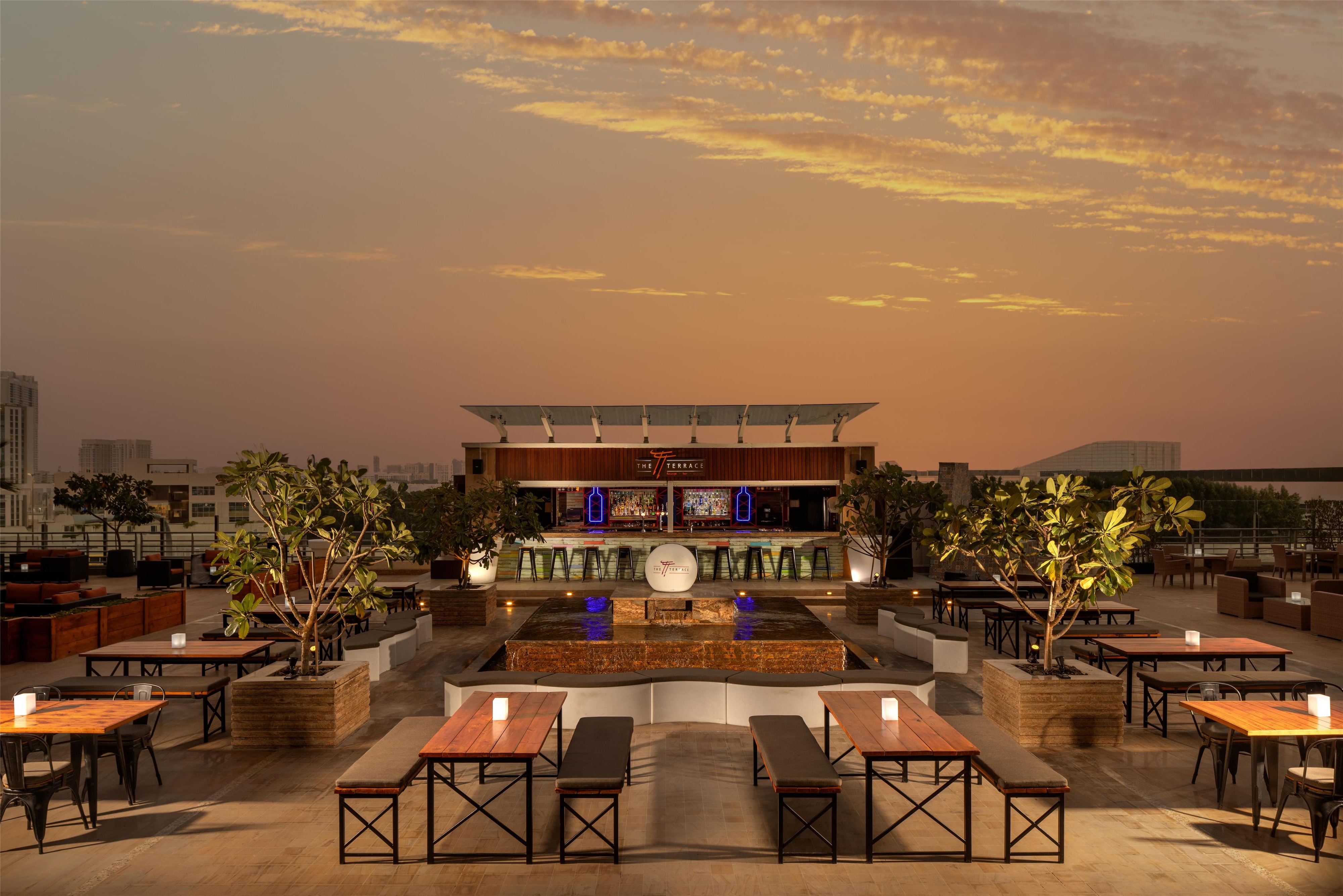 PR - EMEA 2026 - Radisson Blu Hotel Dubai Barsha Heights The terrace