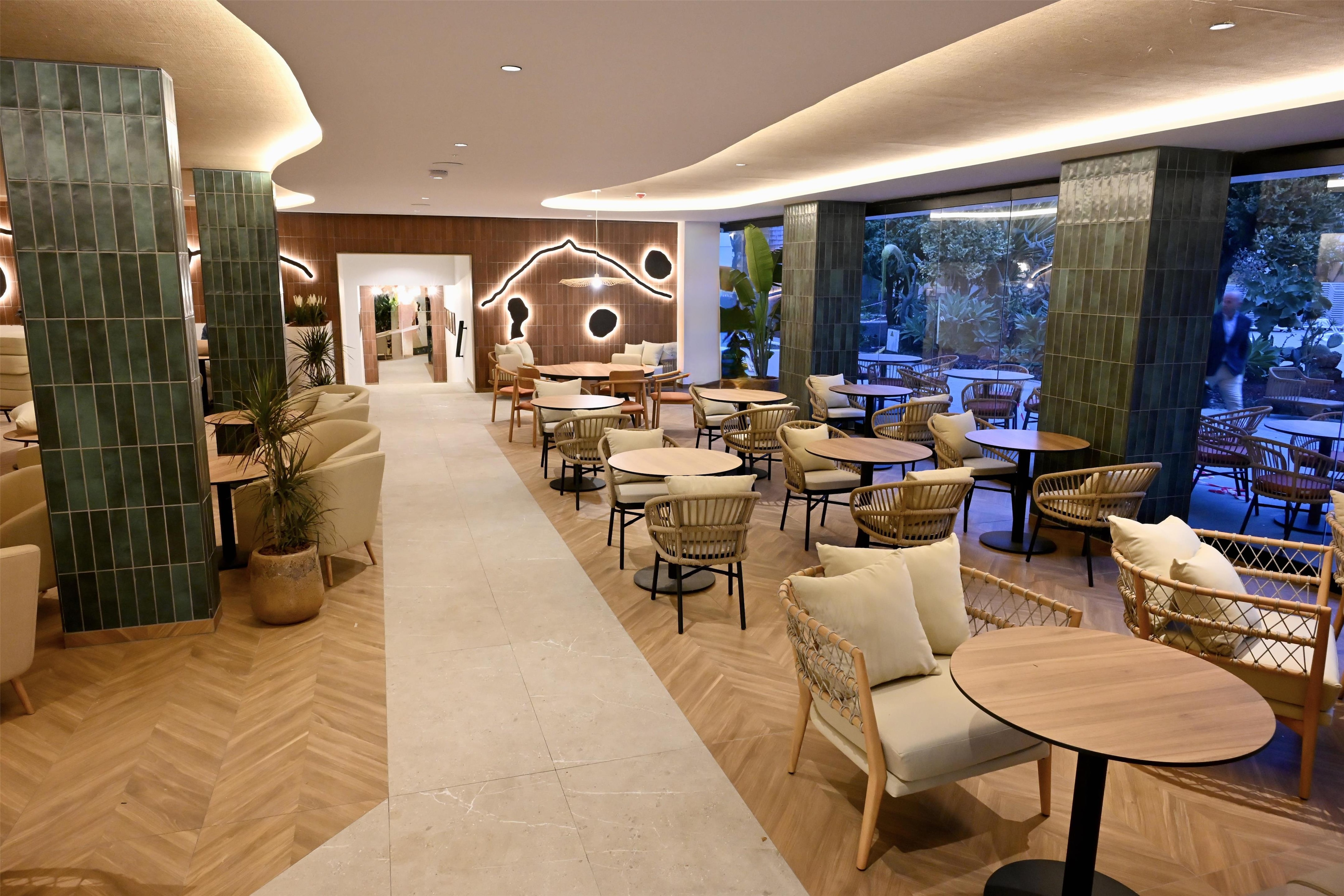 PR - EMEA 2026 - Radisson Resort amp Residences Tenerife Magma Bar