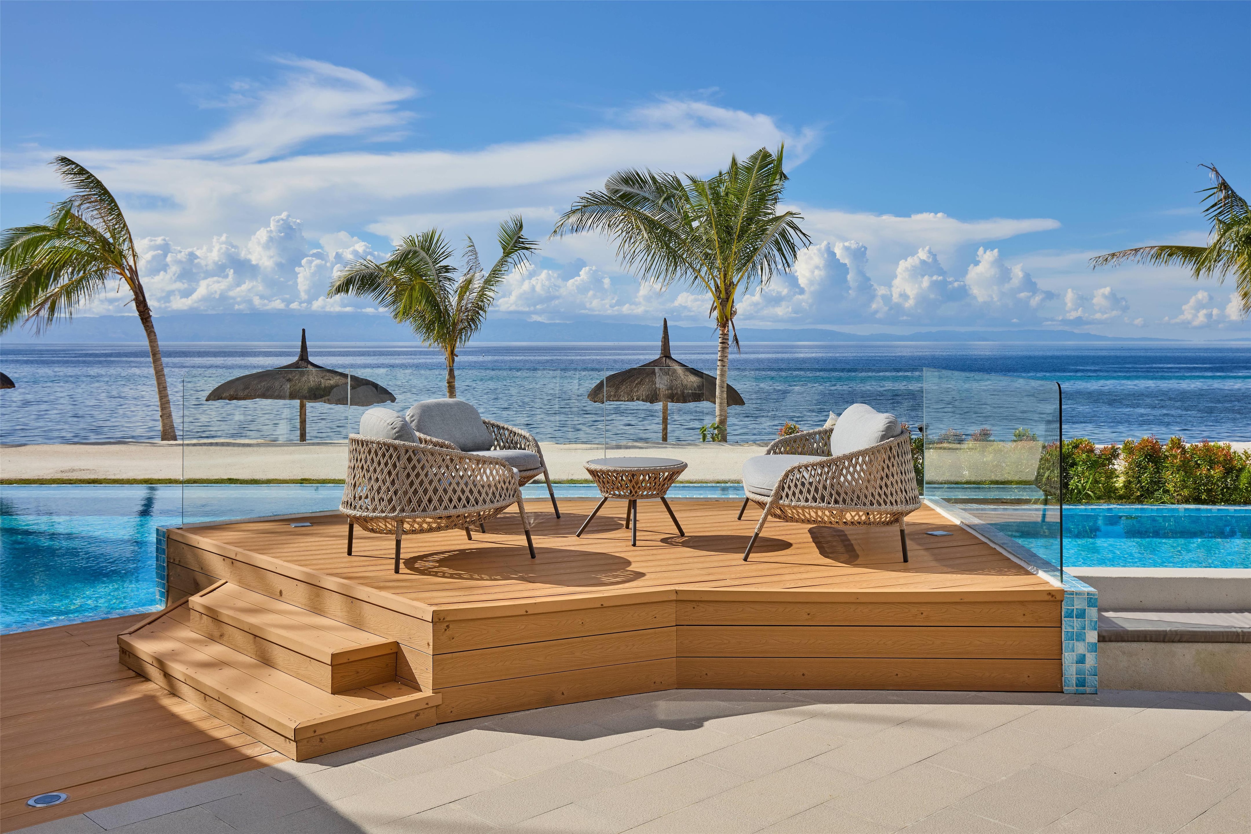 PR - EMEA 2026 - LIME Resort Bohol a member of Radisson Individuals PremierSunset Lounge