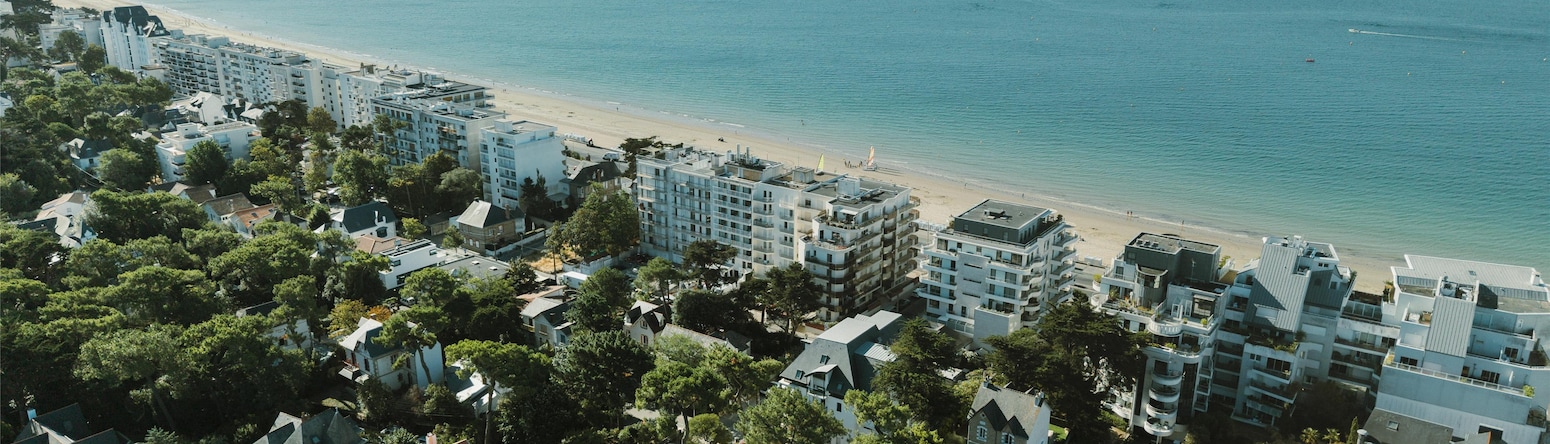 PR - EMEA 2026 - Hotel amp Spa Amoria La Baule a member of Radisson Individuals Drone