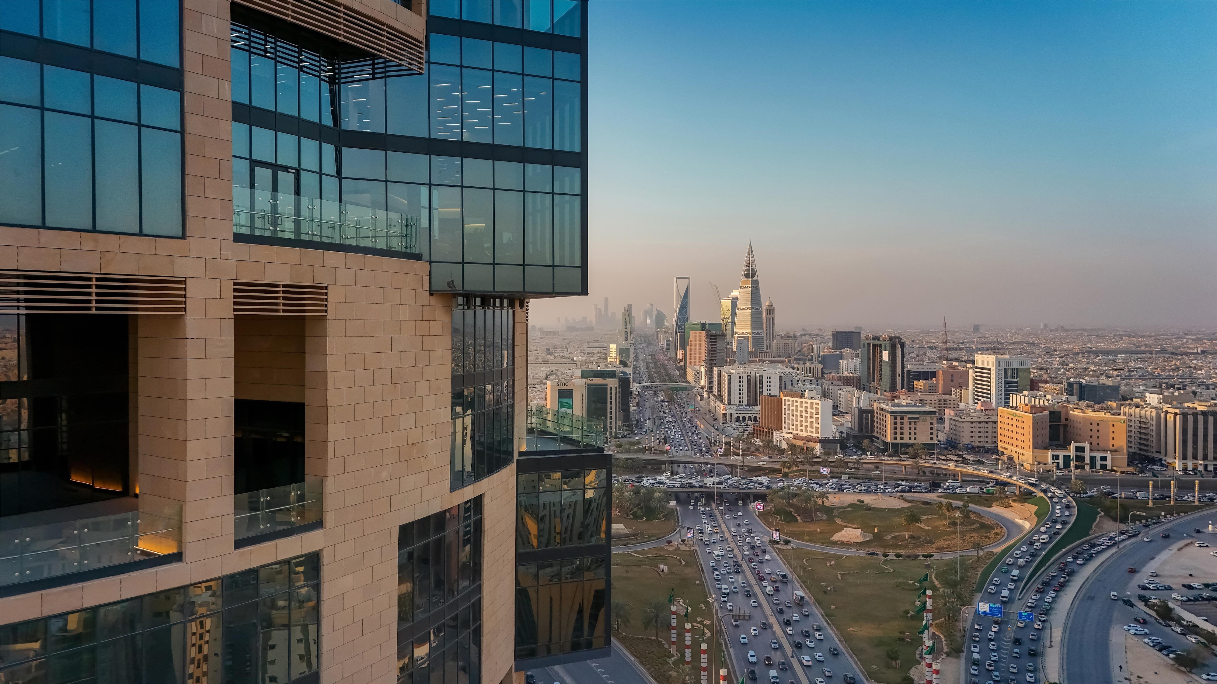 PR - EMEA 2026 - Radisson Collection Residences Riyadh exterior city view