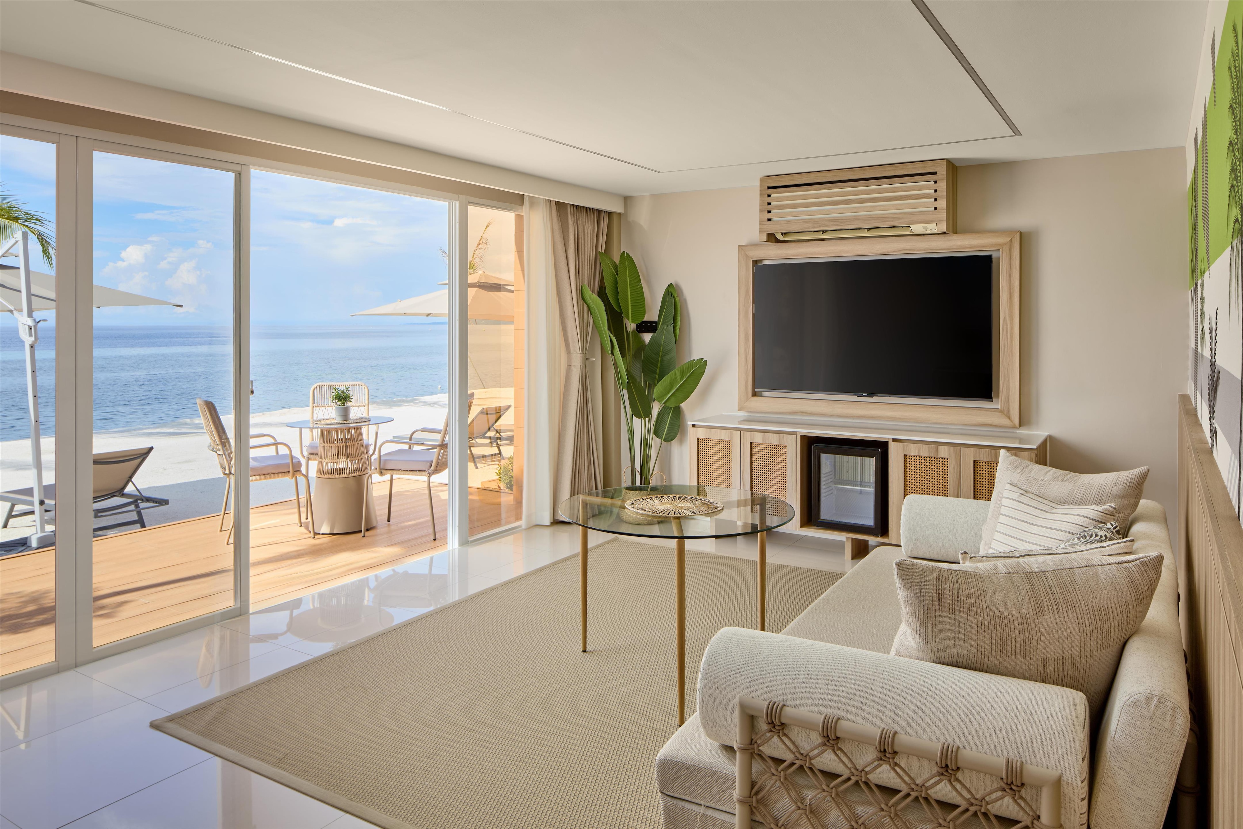PR - EMEA 2026 - LIME Resort Bohol a member of Radisson Individuals Premier One Bedroom Duplex Villa Beachfront