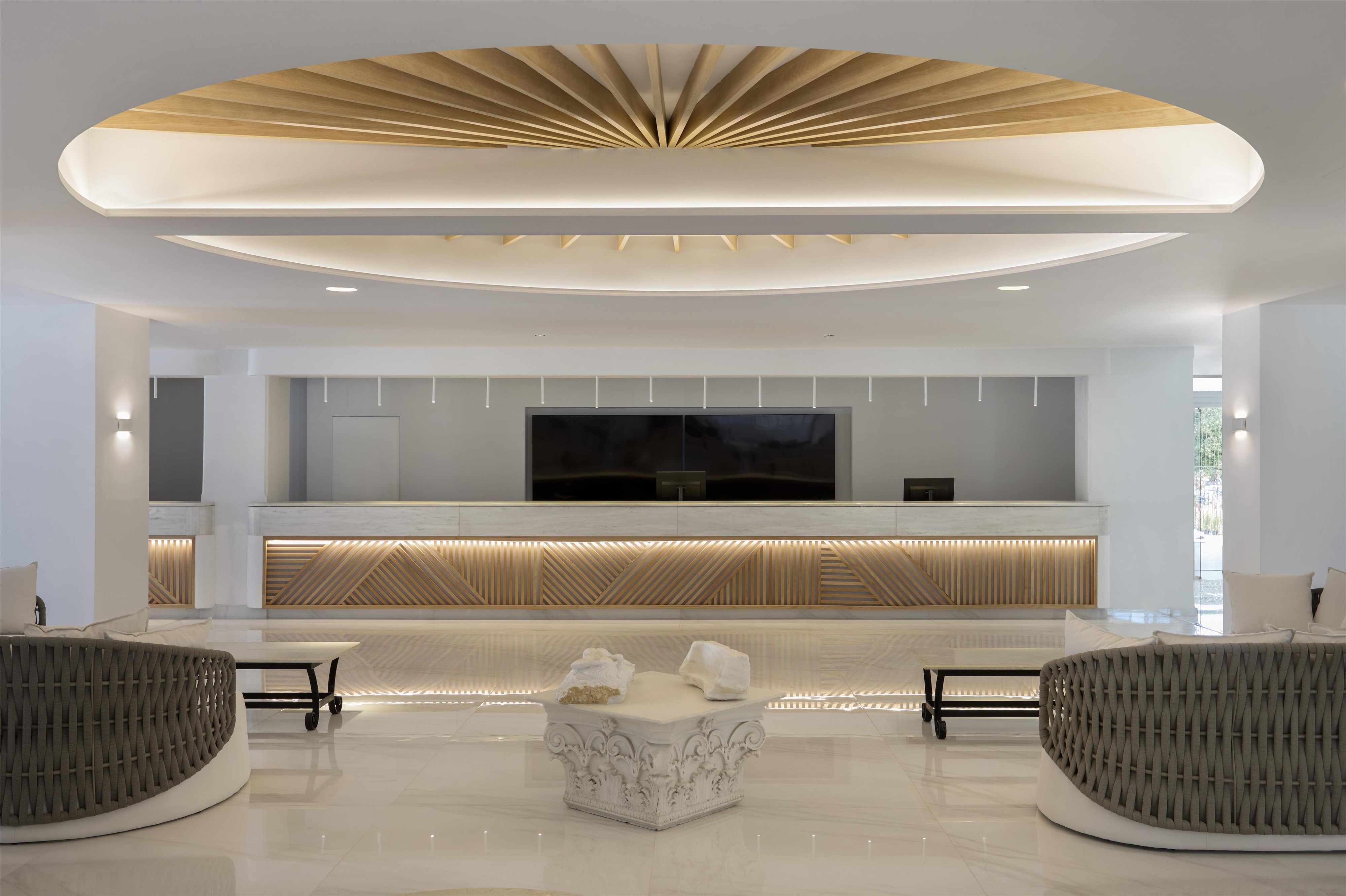 PR - EMEA 2026 - Paradise Resort Evia a member of Radisson Individuals Lobby
