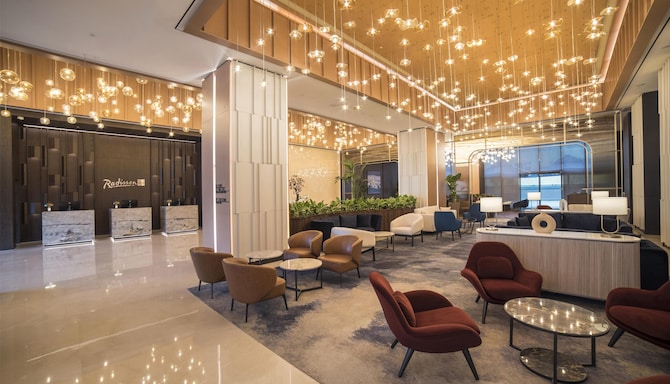PR - EMEA 2026 - Radisson Blu Residences Istanbul Kartal Lobby
