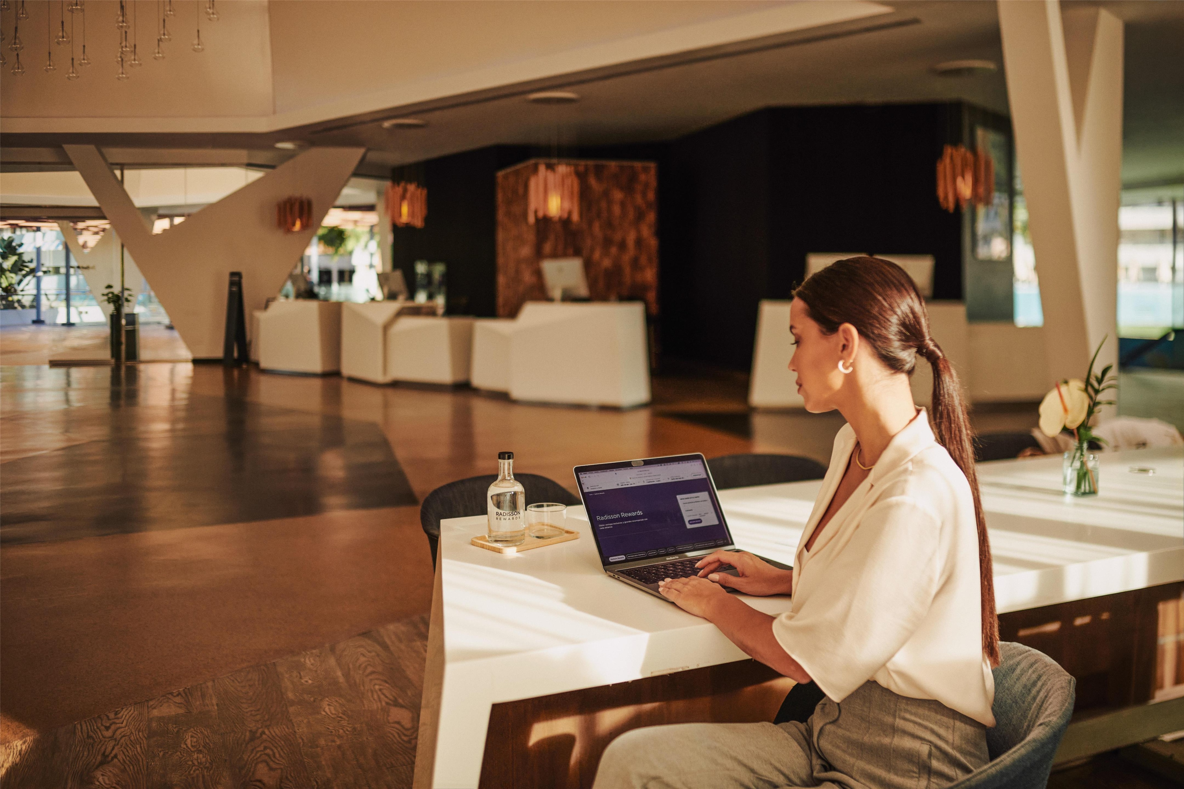 PR - EMEA 2026 - Radisson Rewards canarias