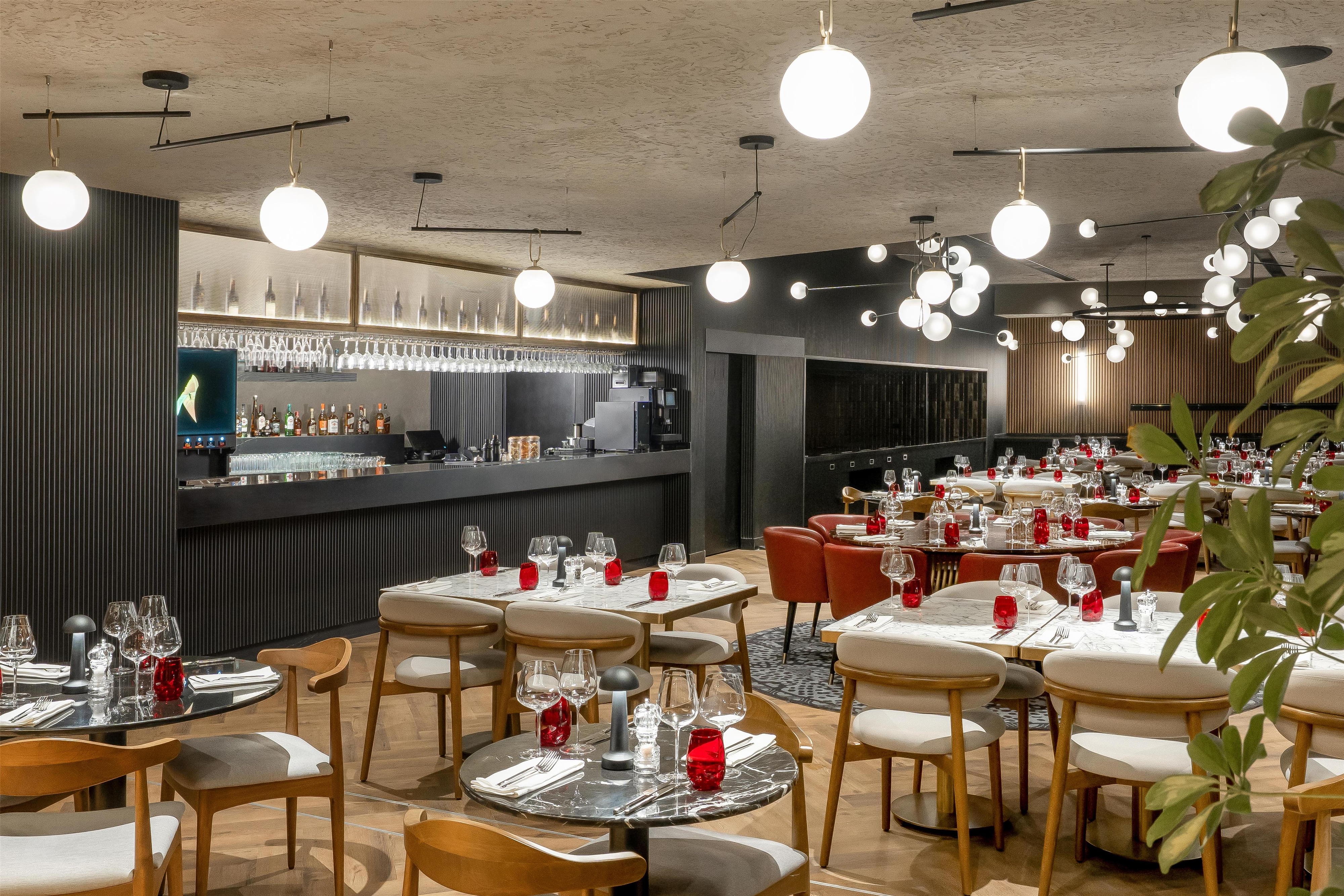 PR - EMEA 2026 - Radisson RED Izmir Restaurant