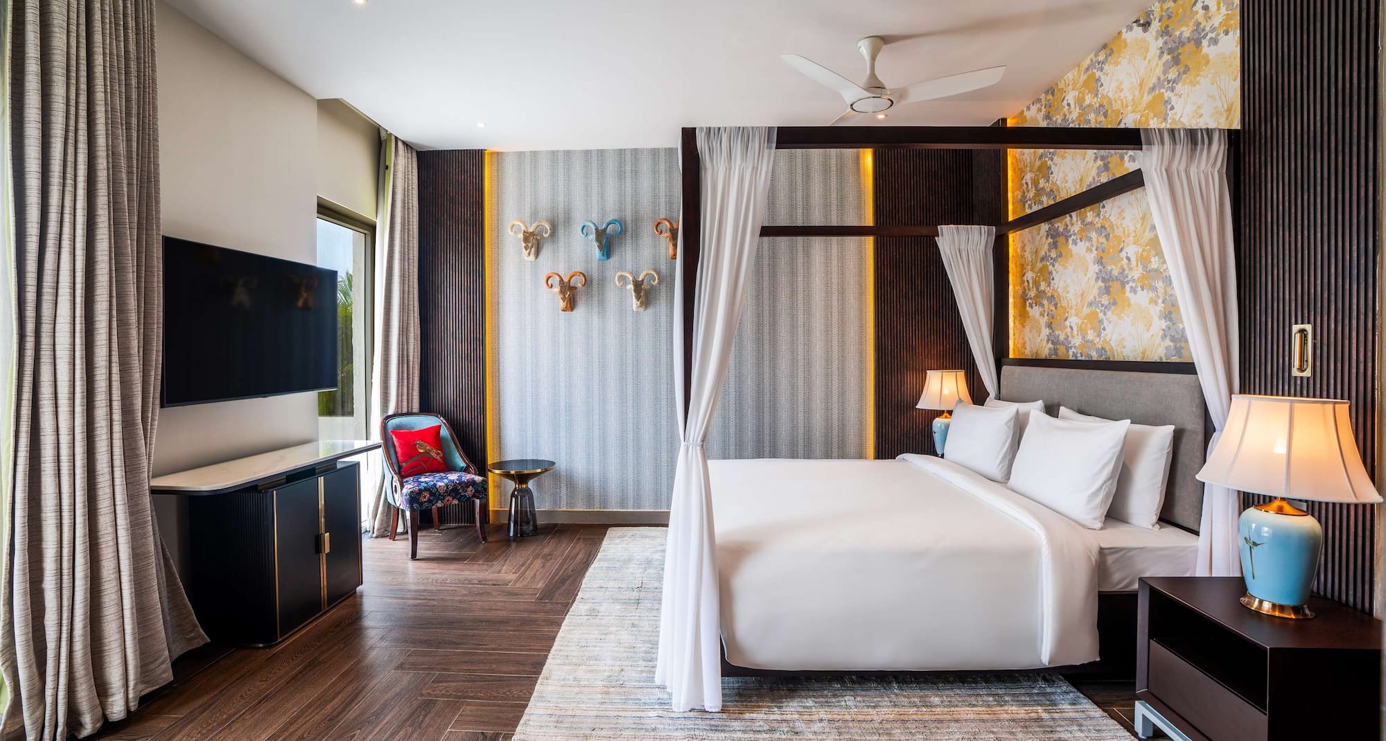 Pramod Lands End Resort, a member of Radisson Individuals - Grand Royal Villa Suite