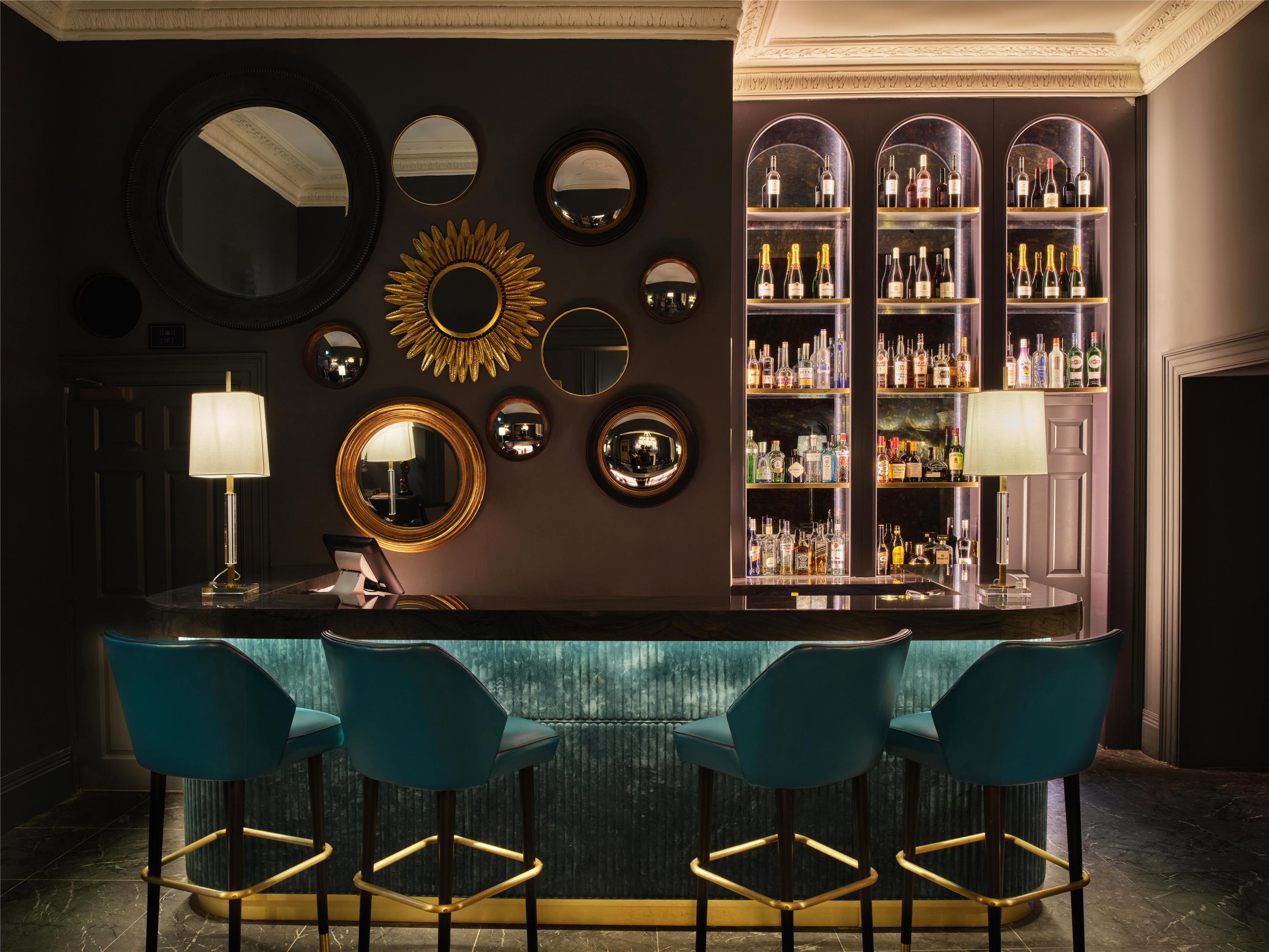 Henrietta House,a member of Radisson Individuals, Main Bar Lounge