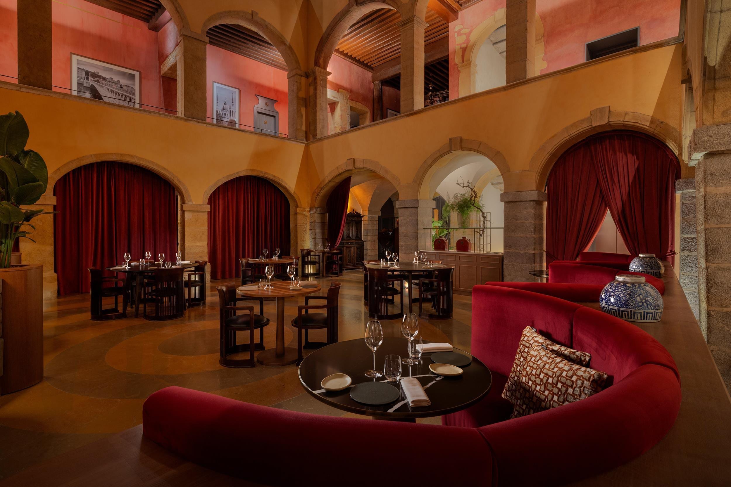 Cour de Loges Lyon, A Radisson Collection Hotel Interior
