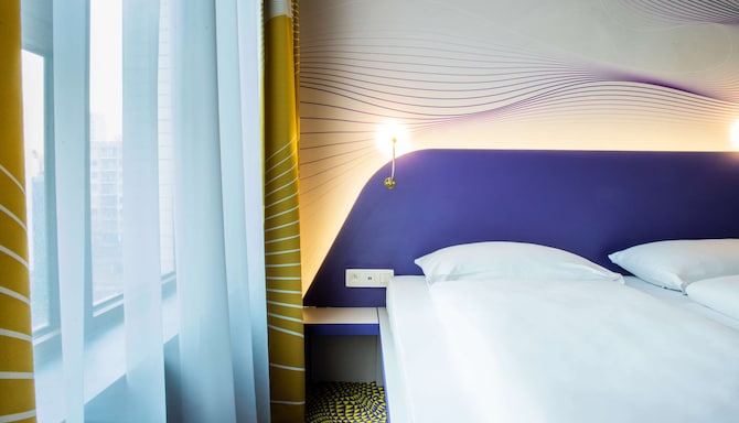 Prize by Radisson, Antwerp City