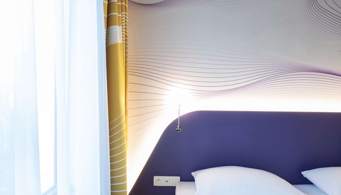 Prize by Radisson, Antwerp City