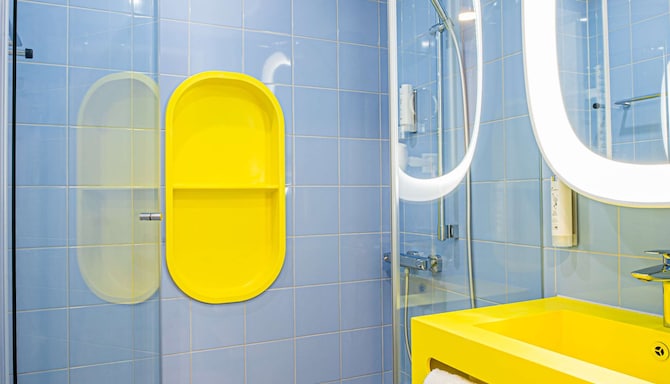 Prize by Radisson, Bern City