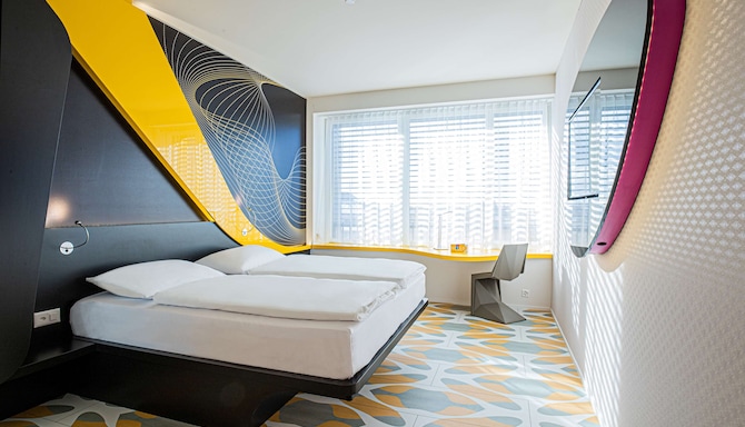 Prize by Radisson, Bern City