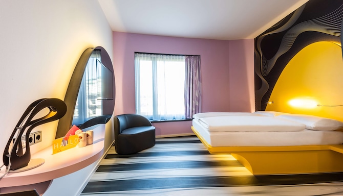 Prize by Radisson, Bonn City