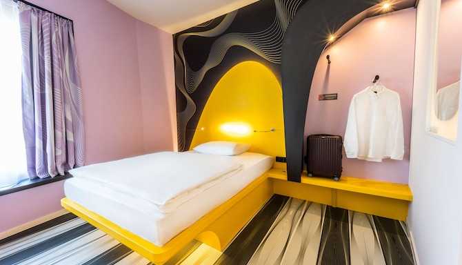 Prize by Radisson, Bonn City