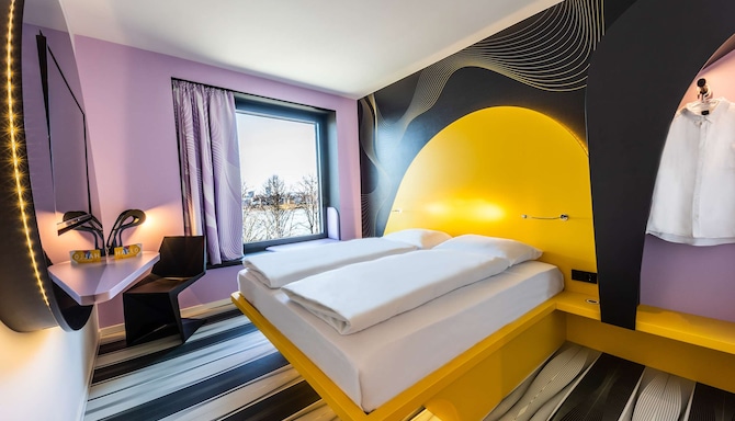 Prize by Radisson, Bonn City