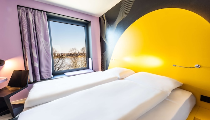 Prize by Radisson, Bonn City