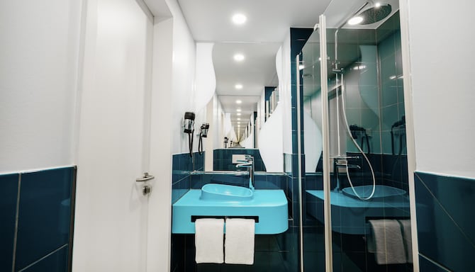 Prize by Radisson, Dresden Mitte - Bad im Gästezimmer