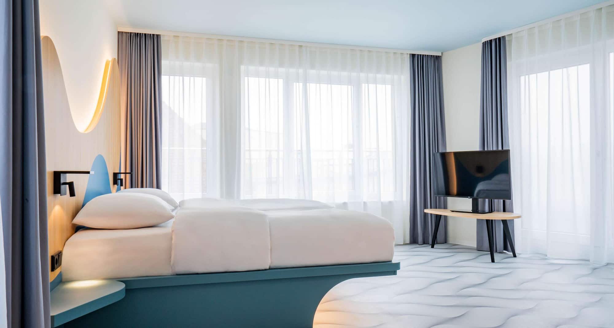 Prize by Radisson, Dresden Mitte - Design Room Superior with balcony