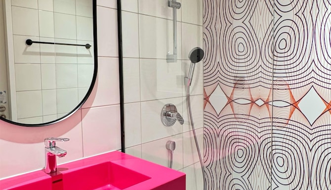 Prize by Radisson, Osnabrück - Guest Bathroom